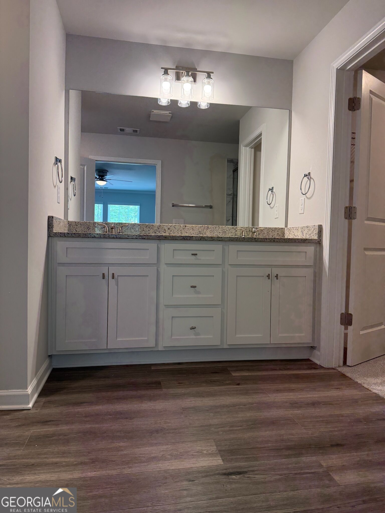 120 Hampton Way Property Photo 25