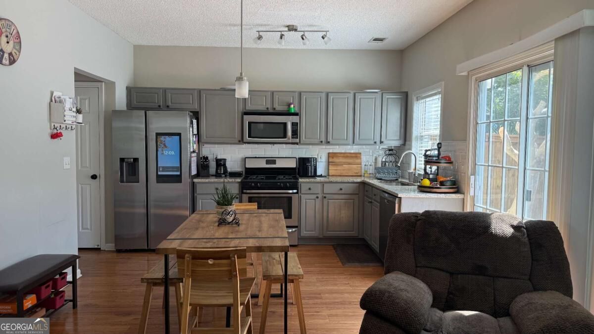 108 Devonshire Drive Property Photo 3