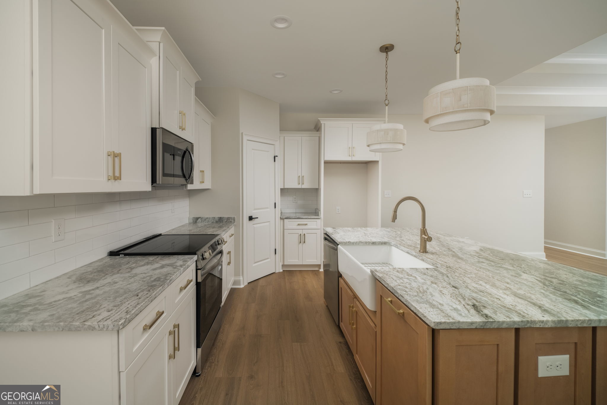 130 Early Drive Property Photo 10