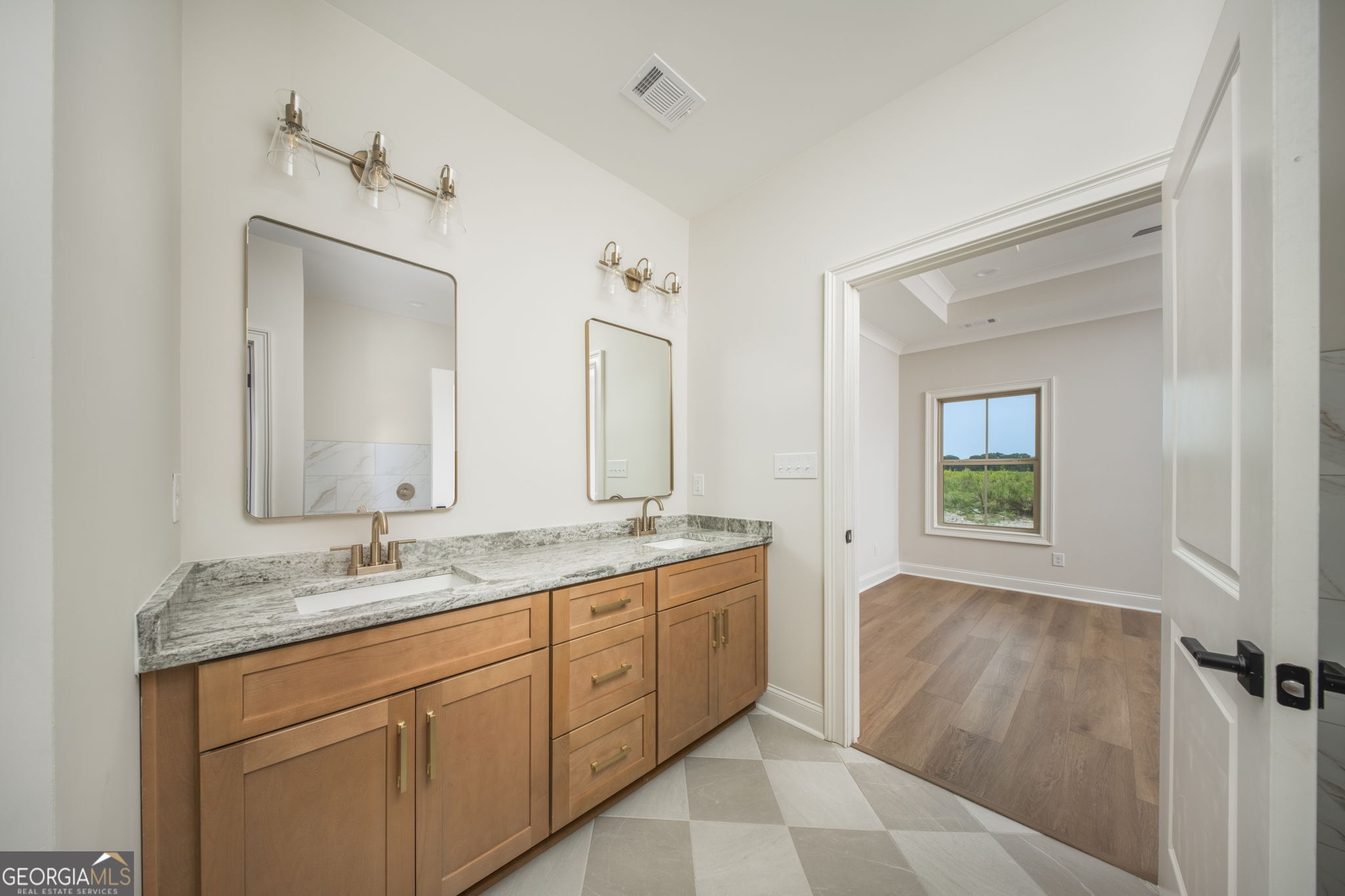 130 Early Drive Property Photo 16