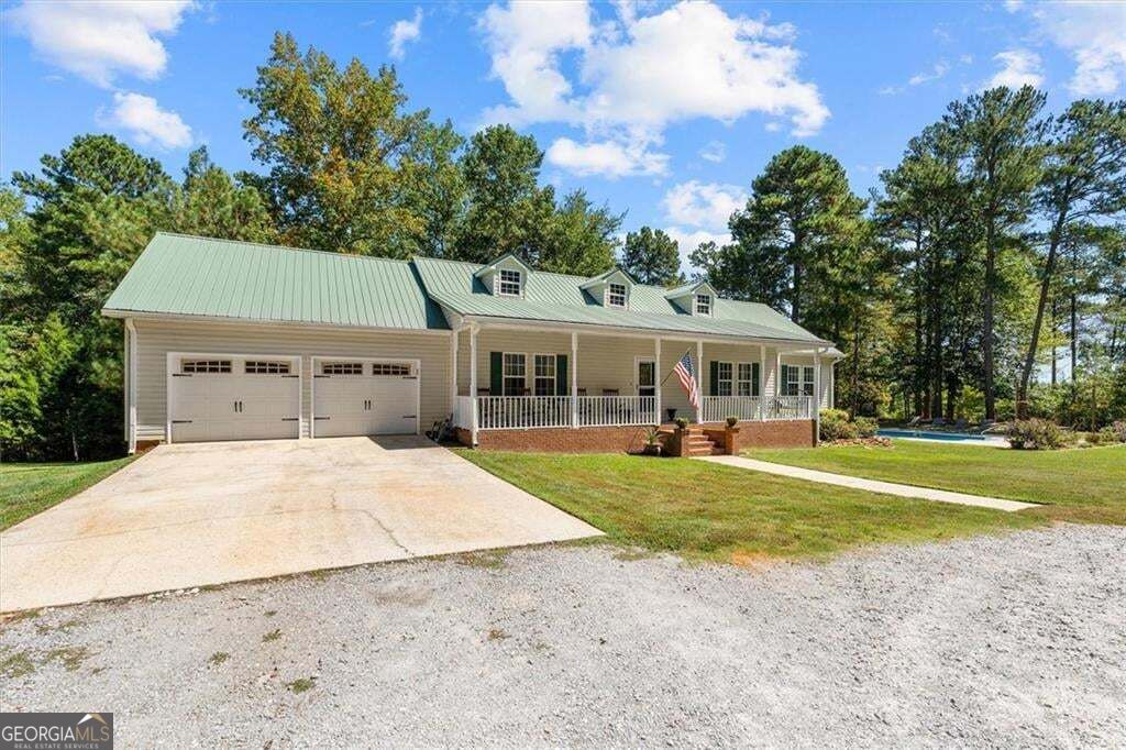 51 Moon Road Property Photo 5