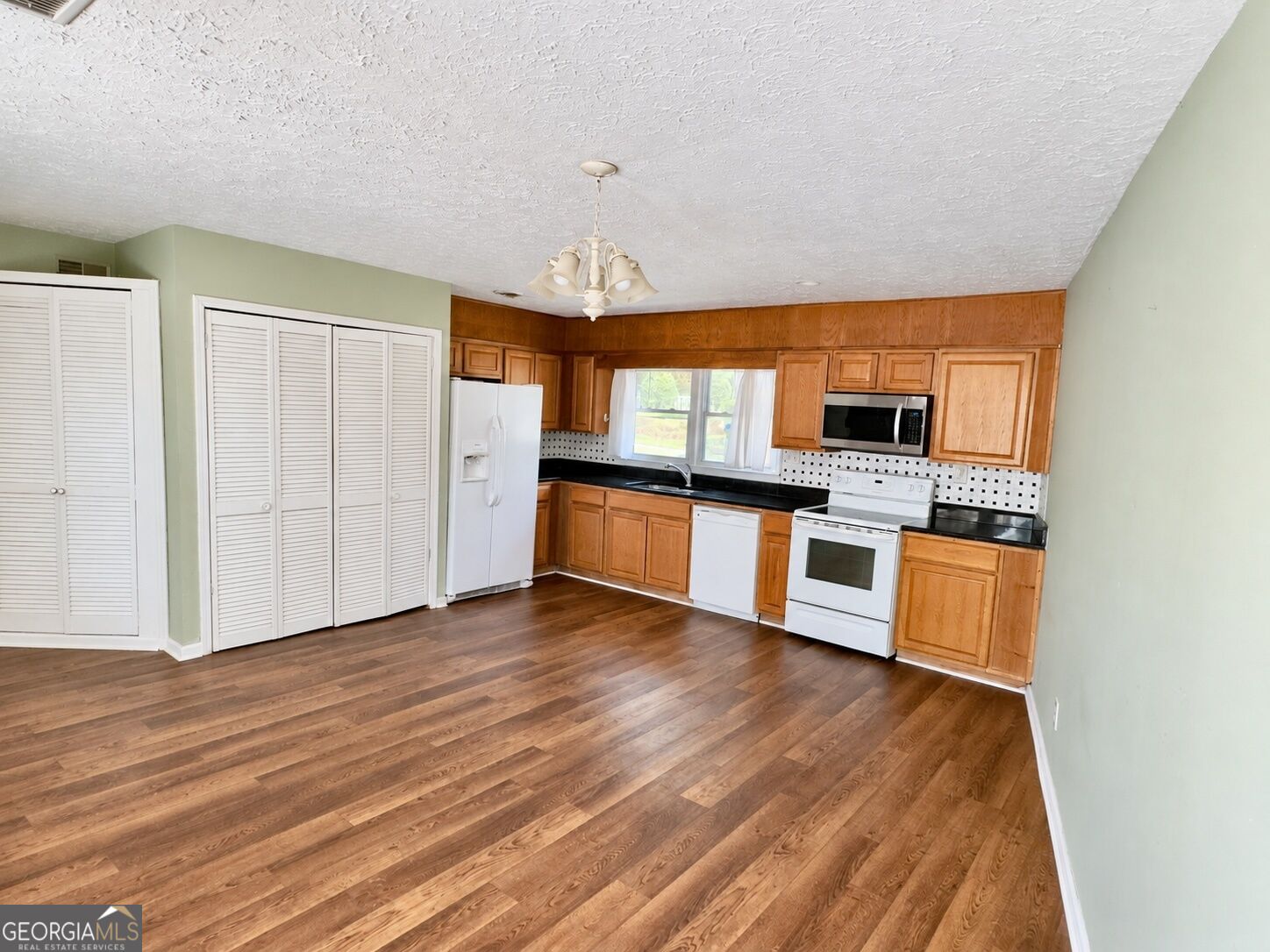 1945 Harts Mill Road Ne Property Photo 6