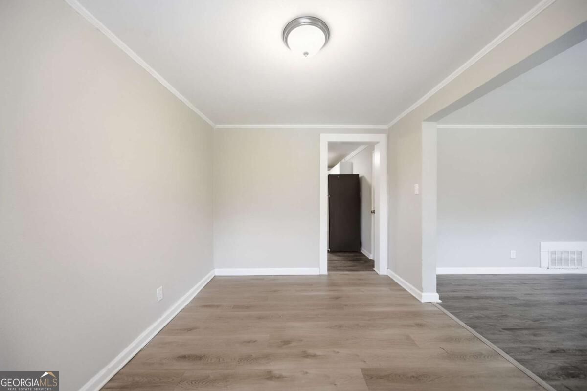 4315 Mercer Road Property Photo 4