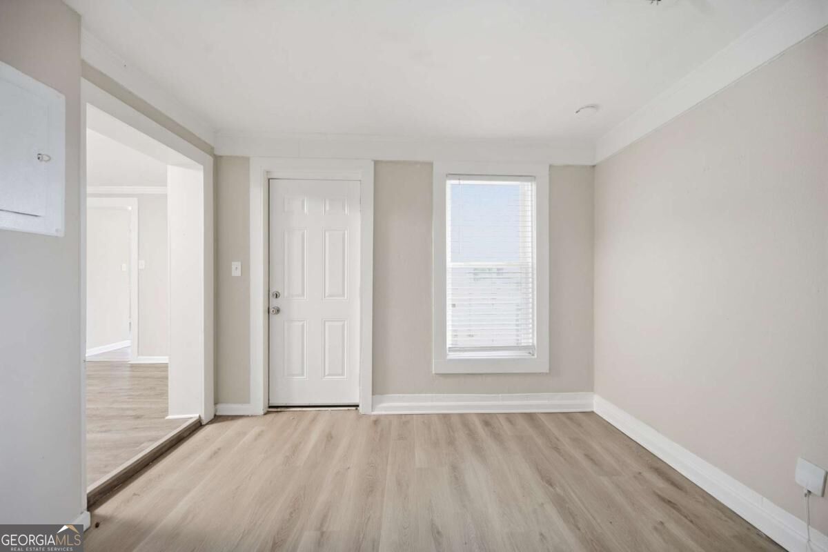 4315 Mercer Road Property Photo 6