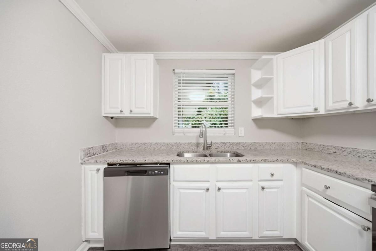 4315 Mercer Road Property Photo 10