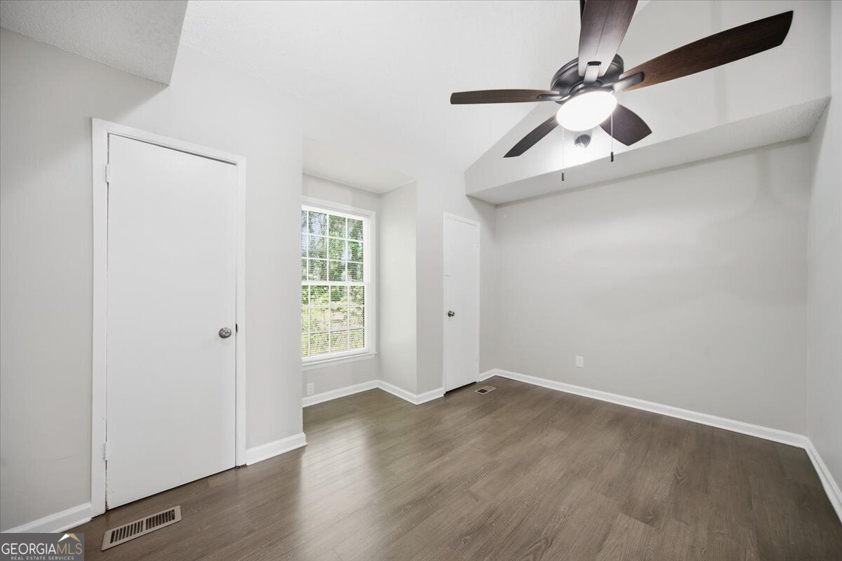 751 Skyview Drive Ne Property Photo 12