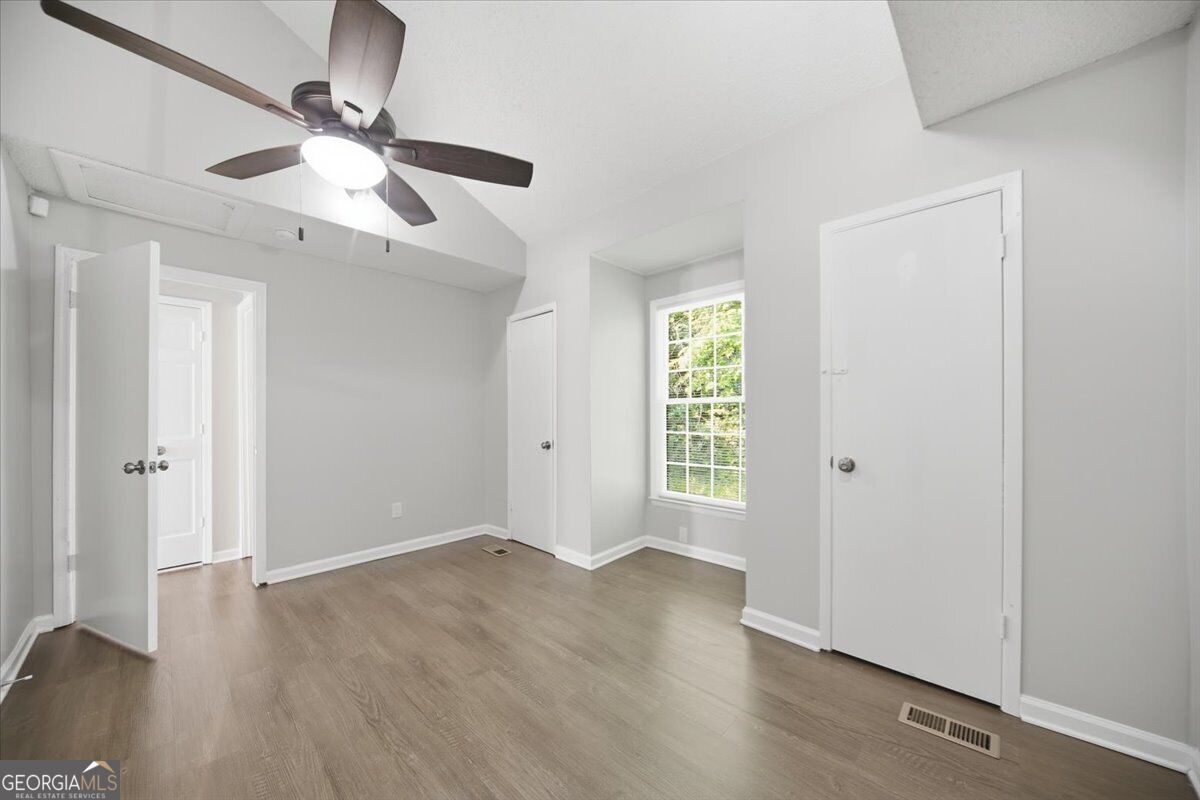 751 Skyview Drive Ne Property Photo 13