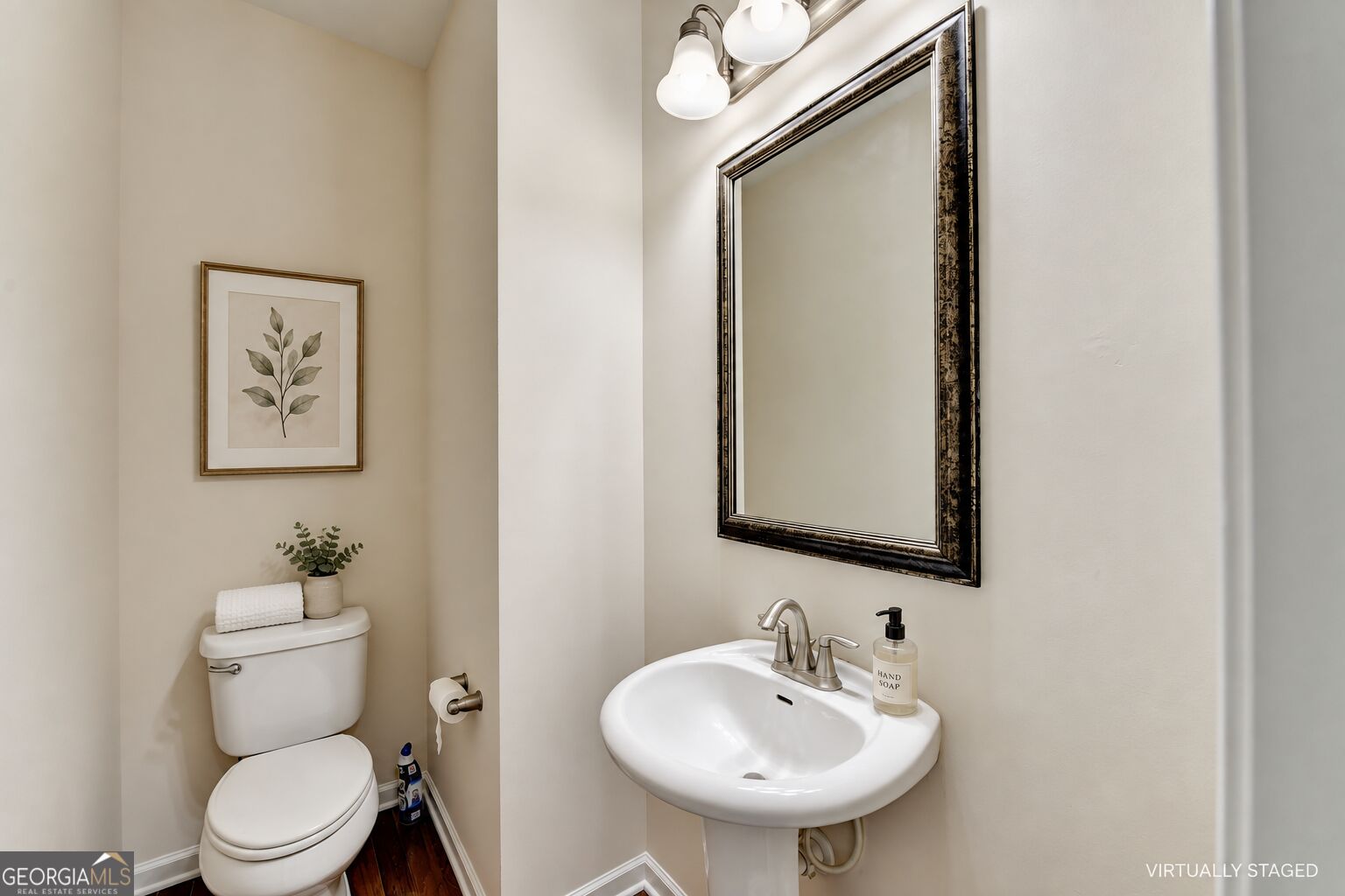 1285 Woodmore Way Property Photo 16