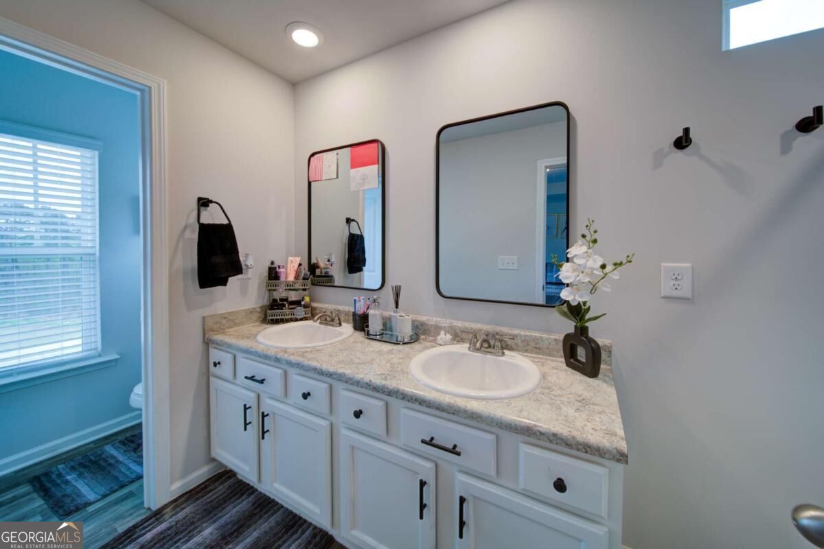 5004 Fawnwood Drive Property Photo 15