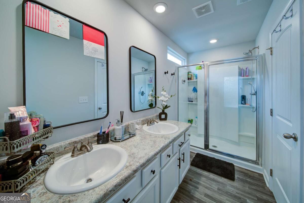 5004 Fawnwood Drive Property Photo 16