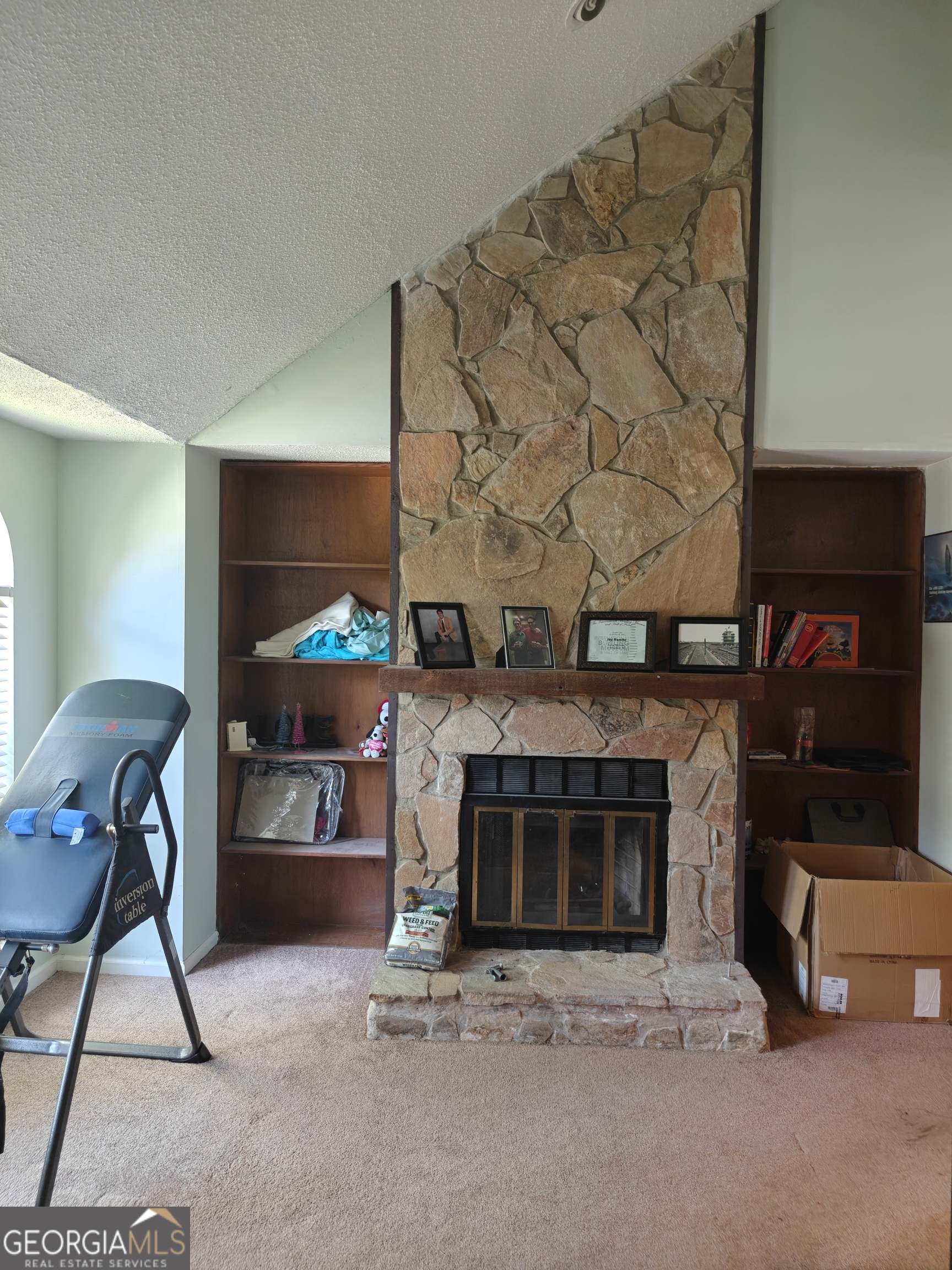 887 Brandy Oaks Lane Property Photo 2