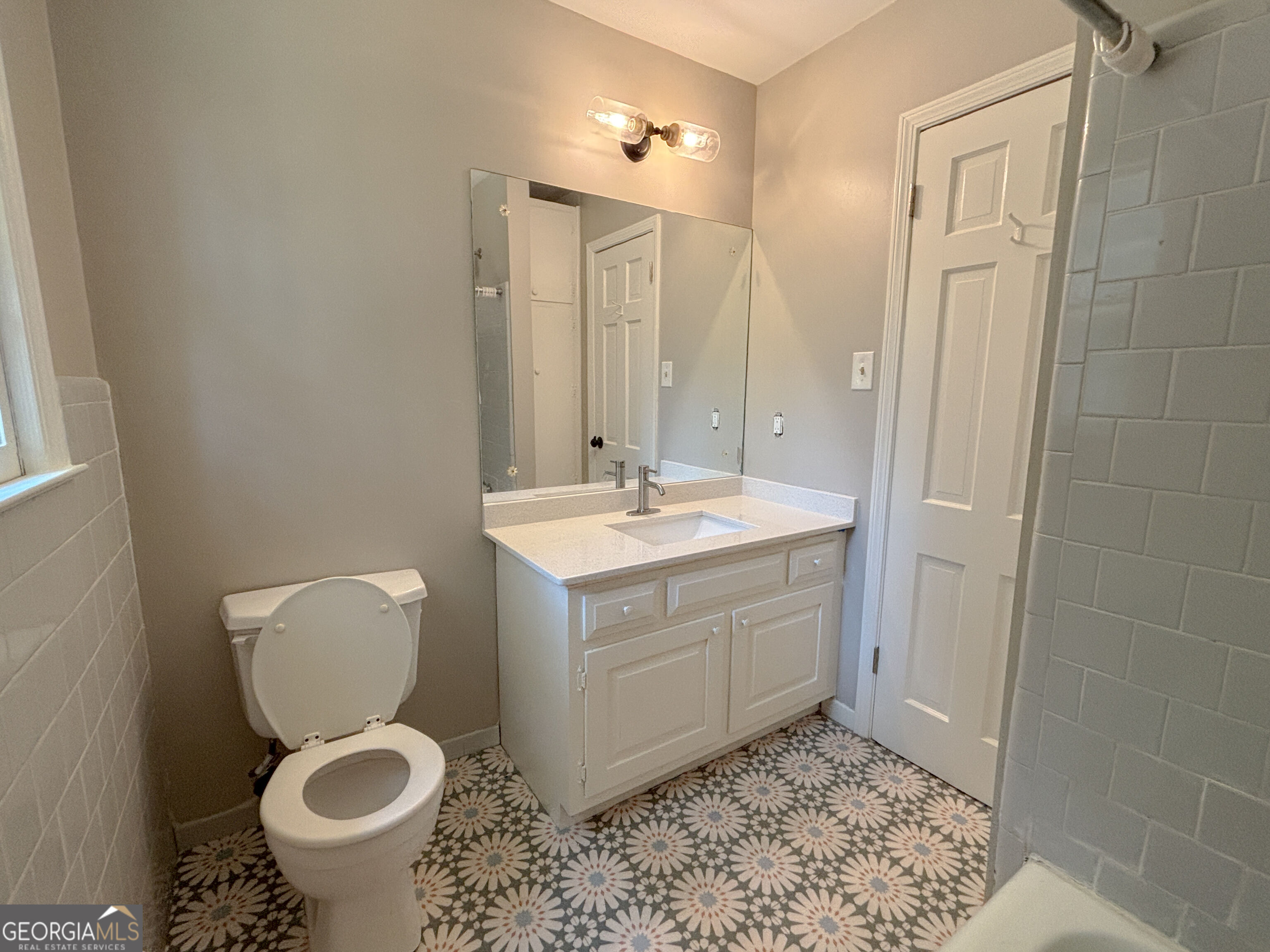 1680 Huntington Drive Property Photo 21