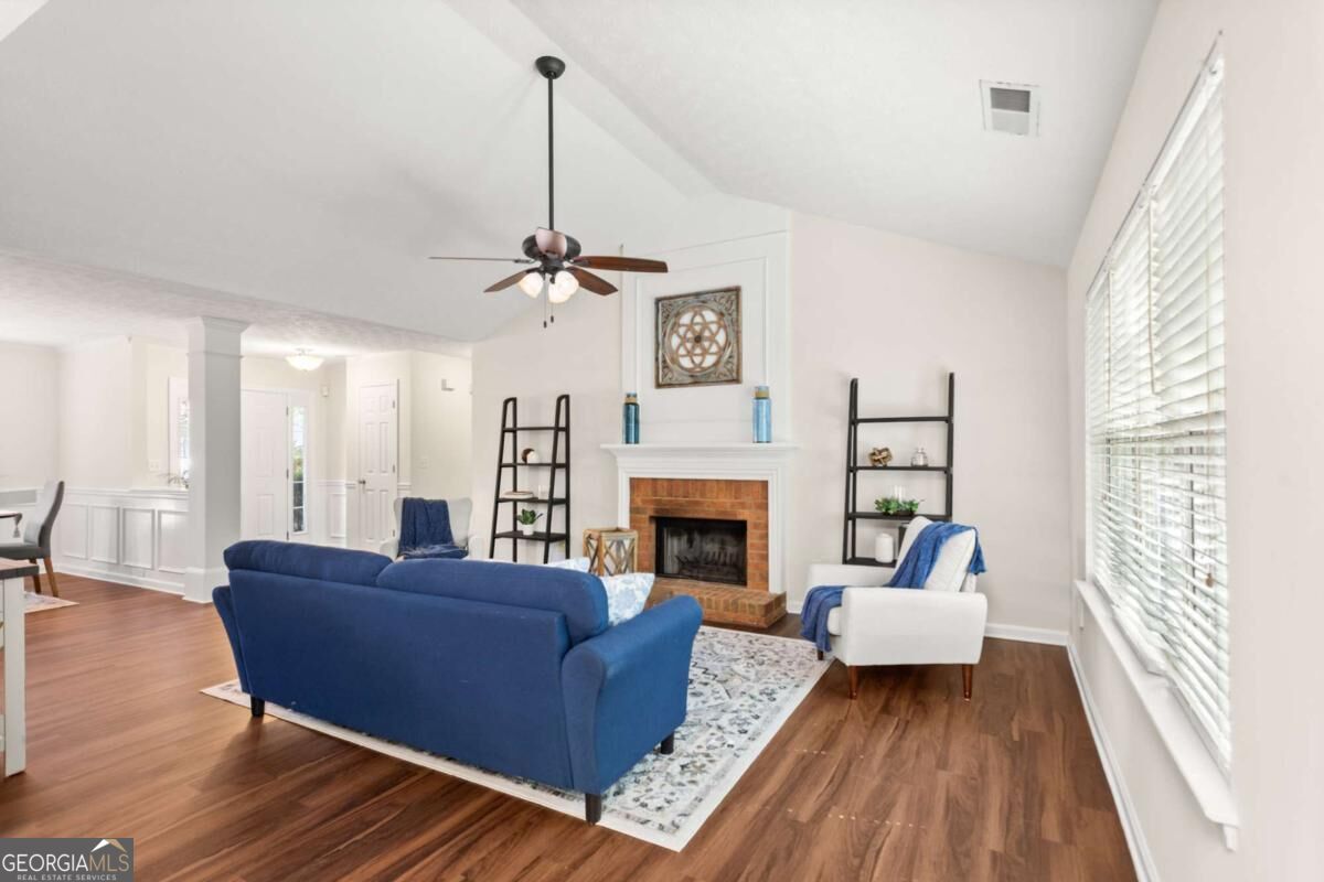 2701 Abbotts Glen Place Nw Property Photo 11