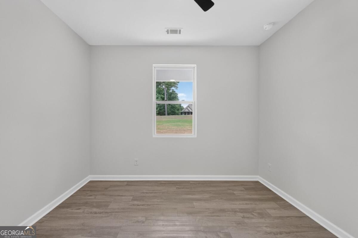 1020 Oakridge Drive Property Photo 25