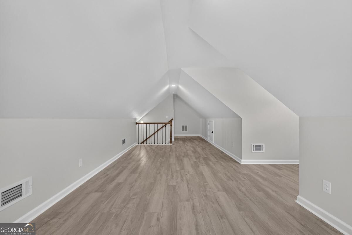 1020 Oakridge Drive Property Photo 30