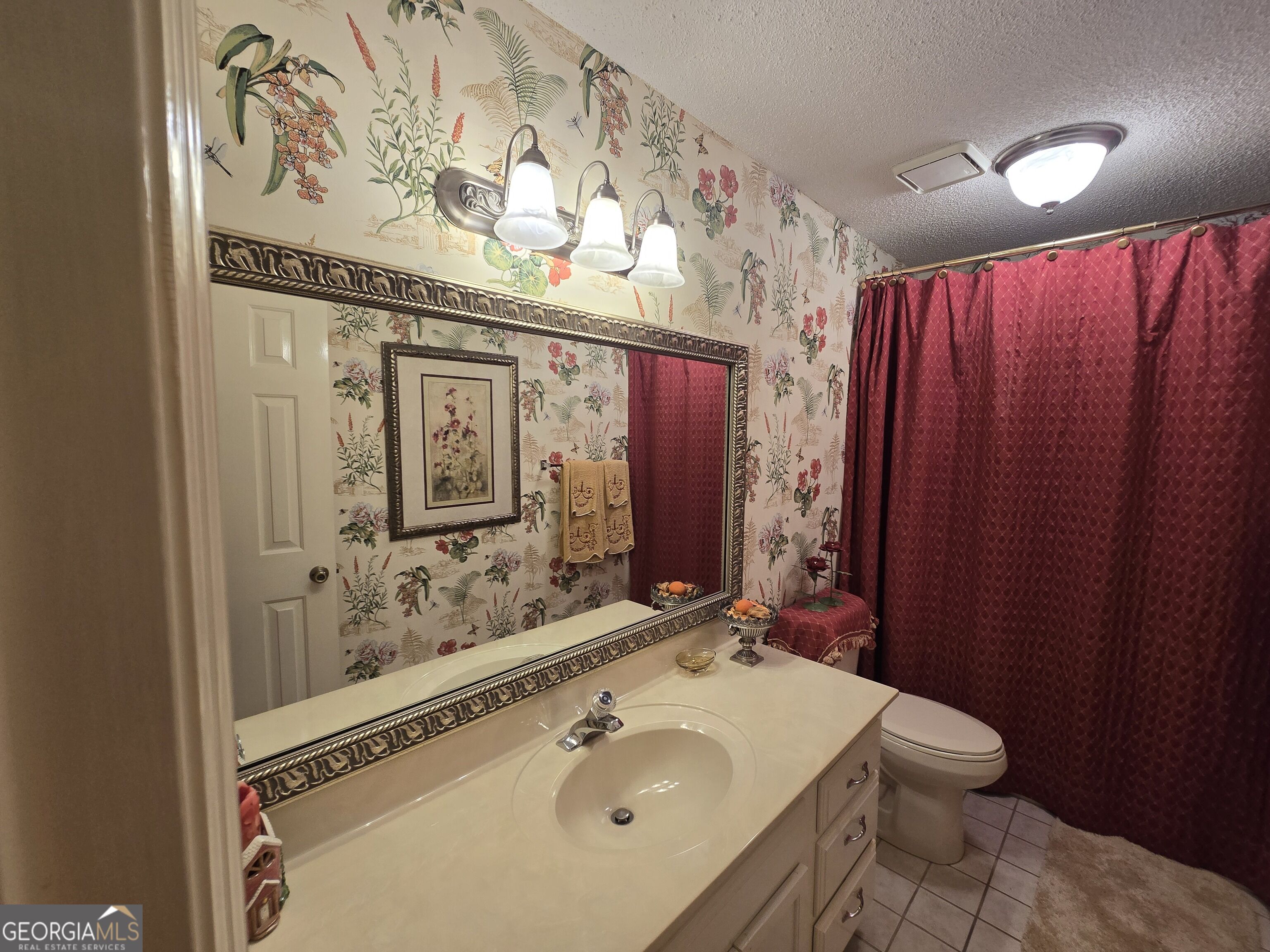 206 Echo Lane Property Photo 15