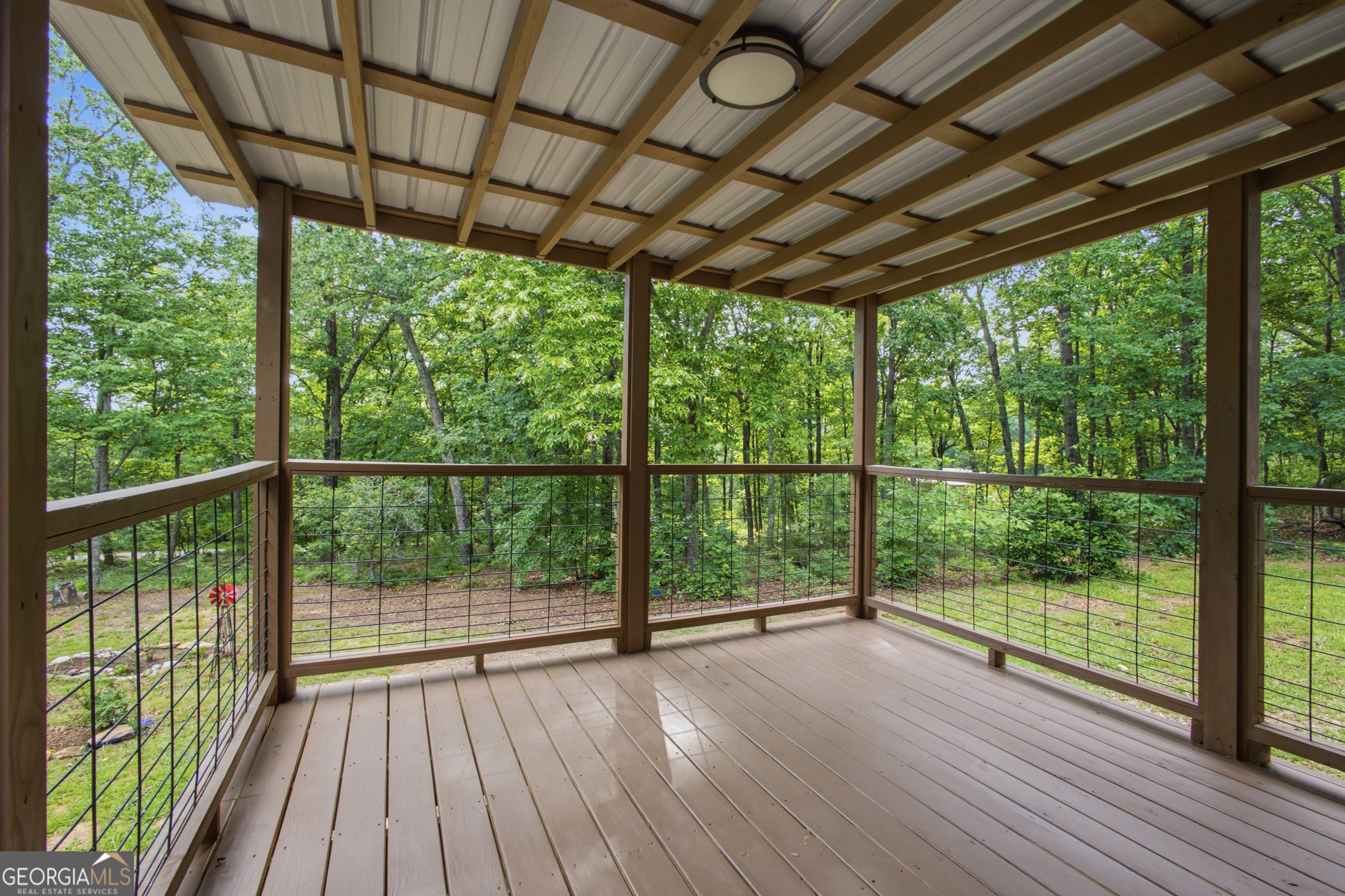 450 Snowy River Place Property Photo 2