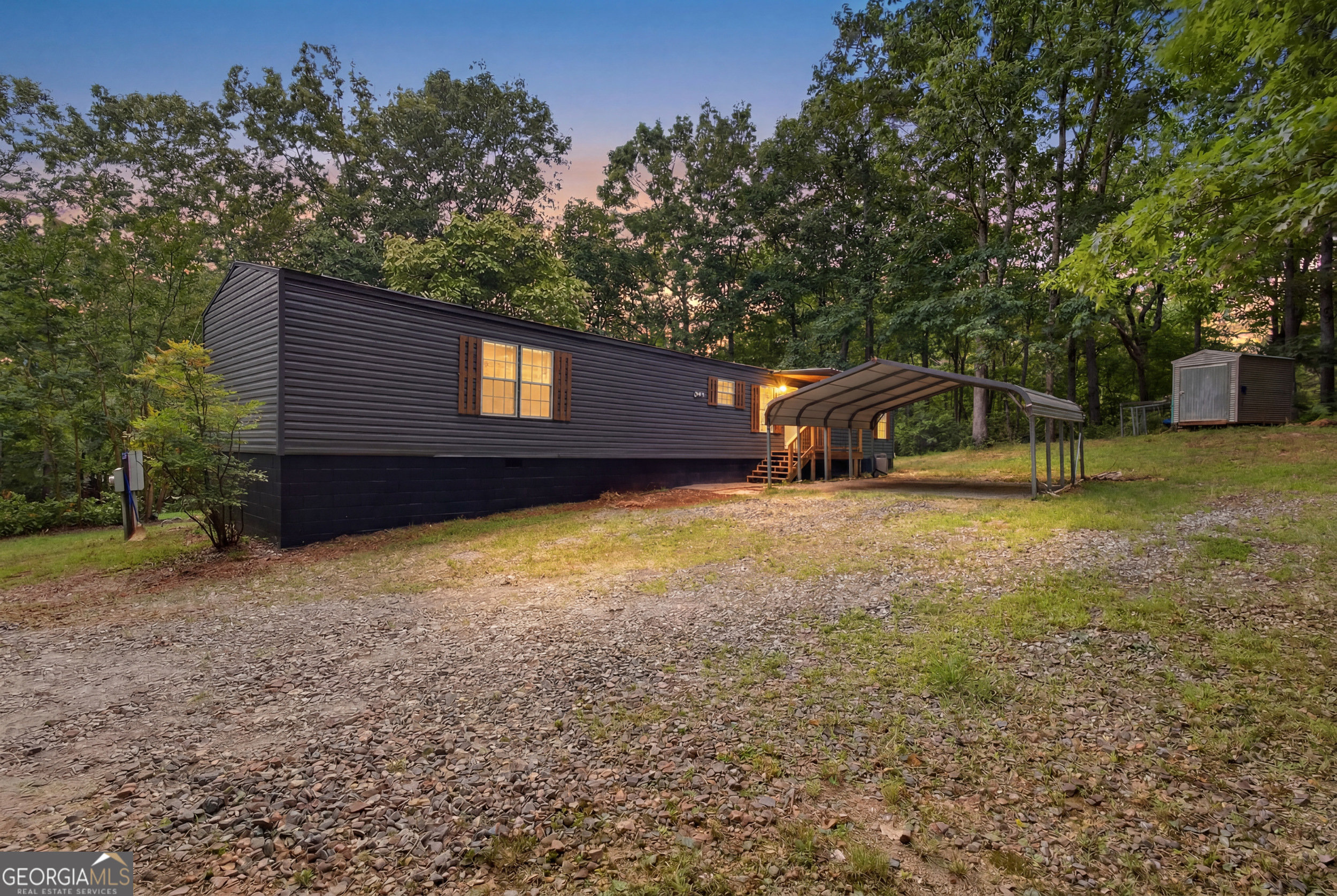 450 Snowy River Place Property Photo 29