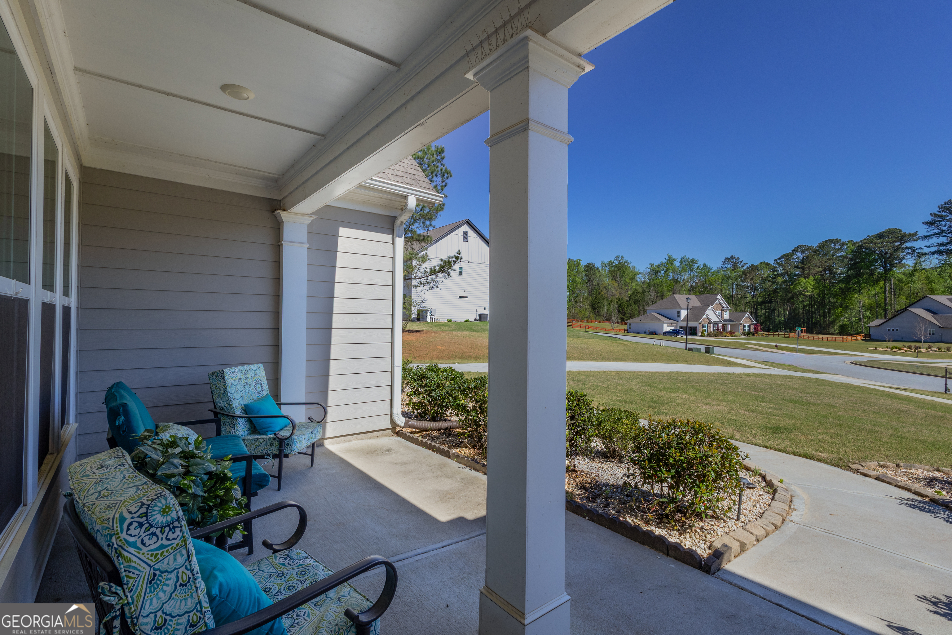 660 Genesee Point Property Photo 4