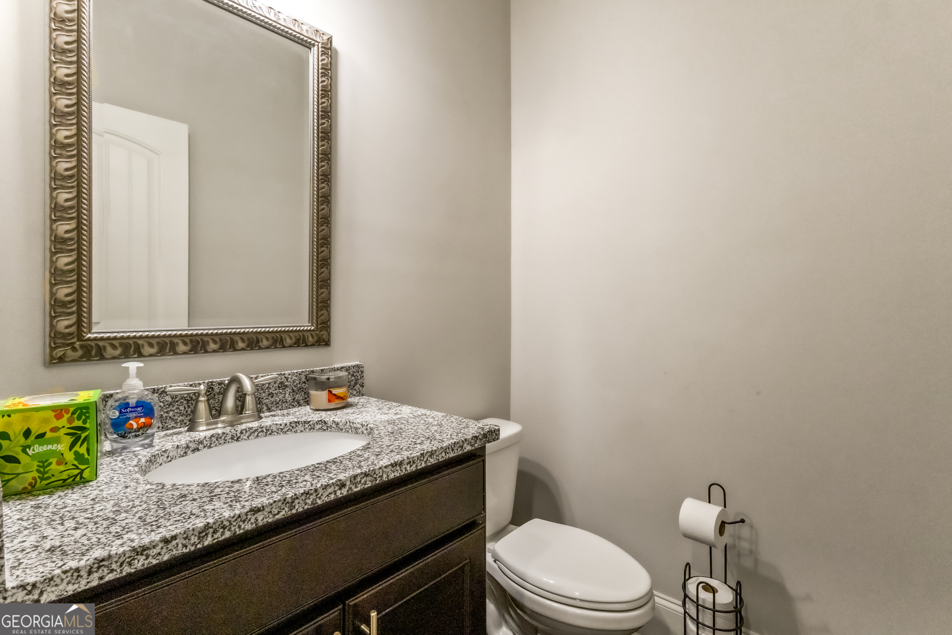660 Genesee Point Property Photo 9