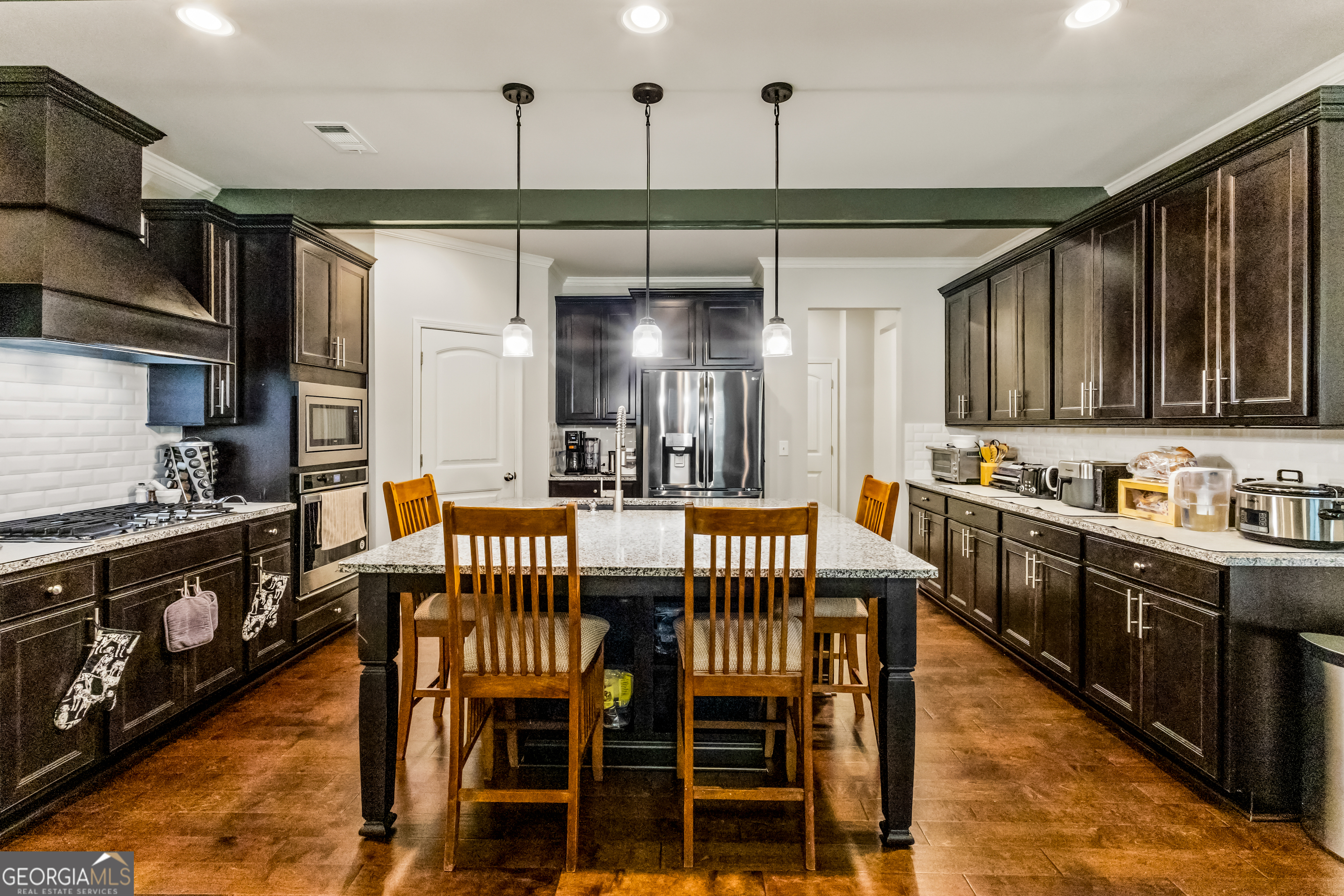 660 Genesee Point Property Photo 11