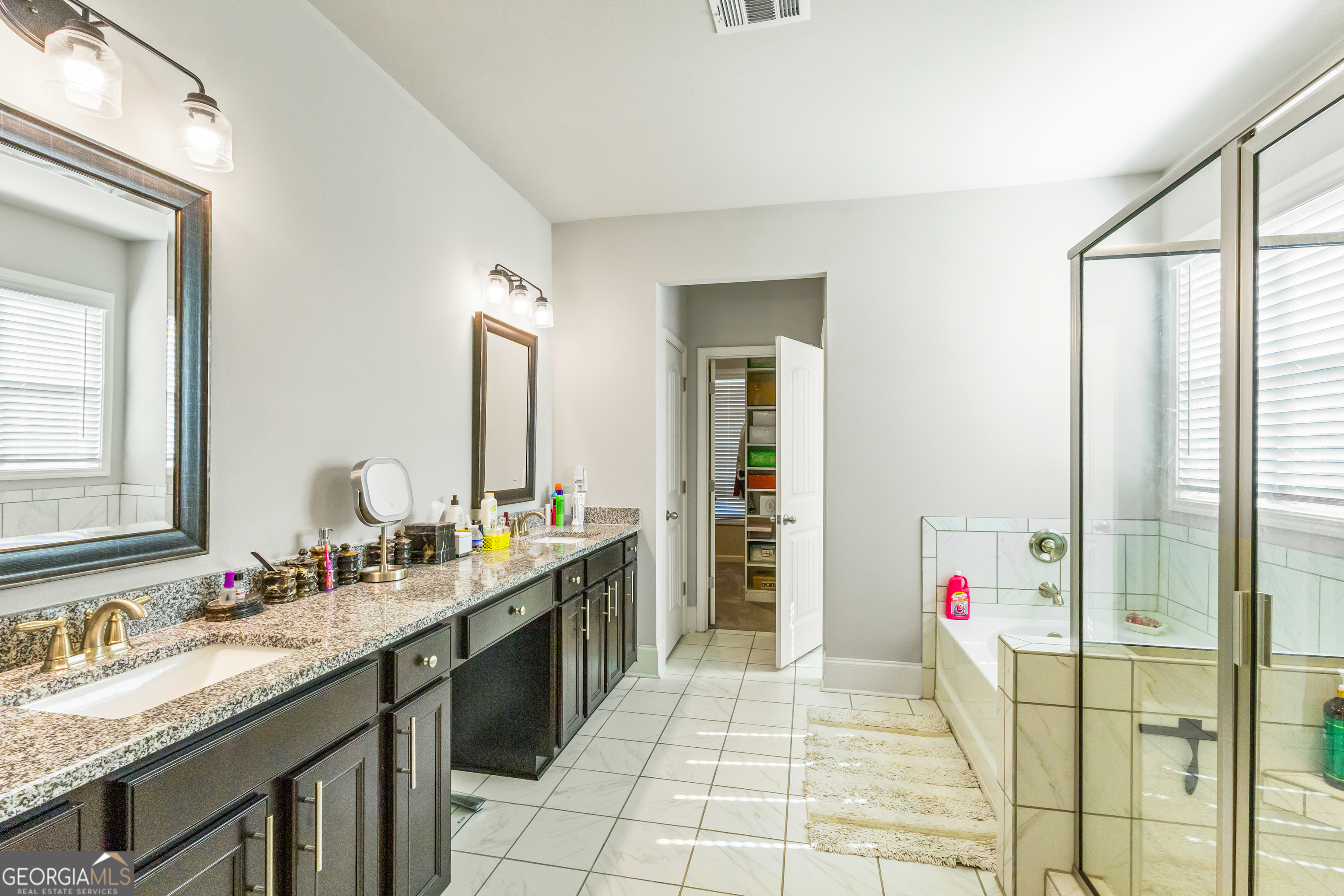 660 Genesee Point Property Photo 20
