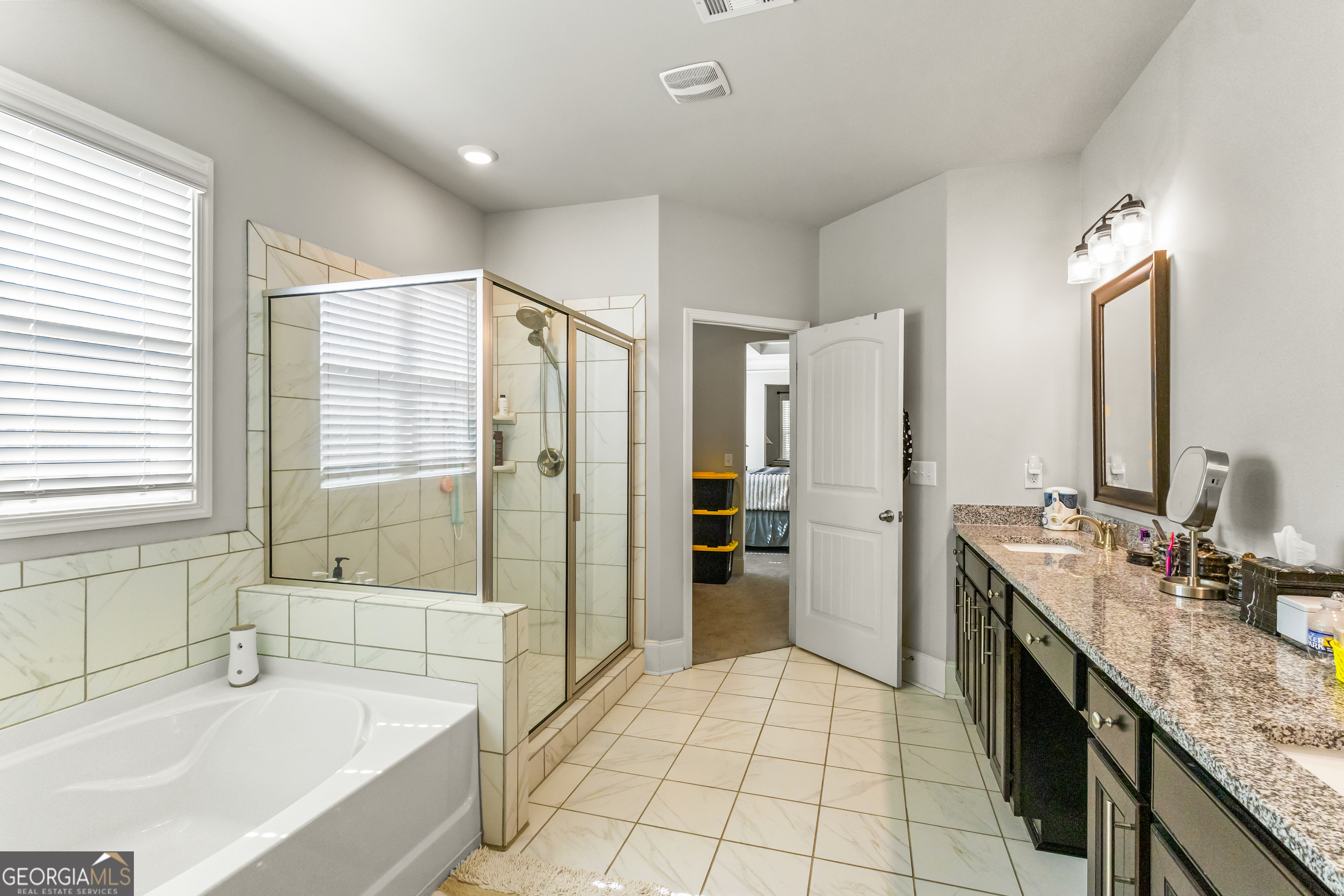 660 Genesee Point Property Photo 21