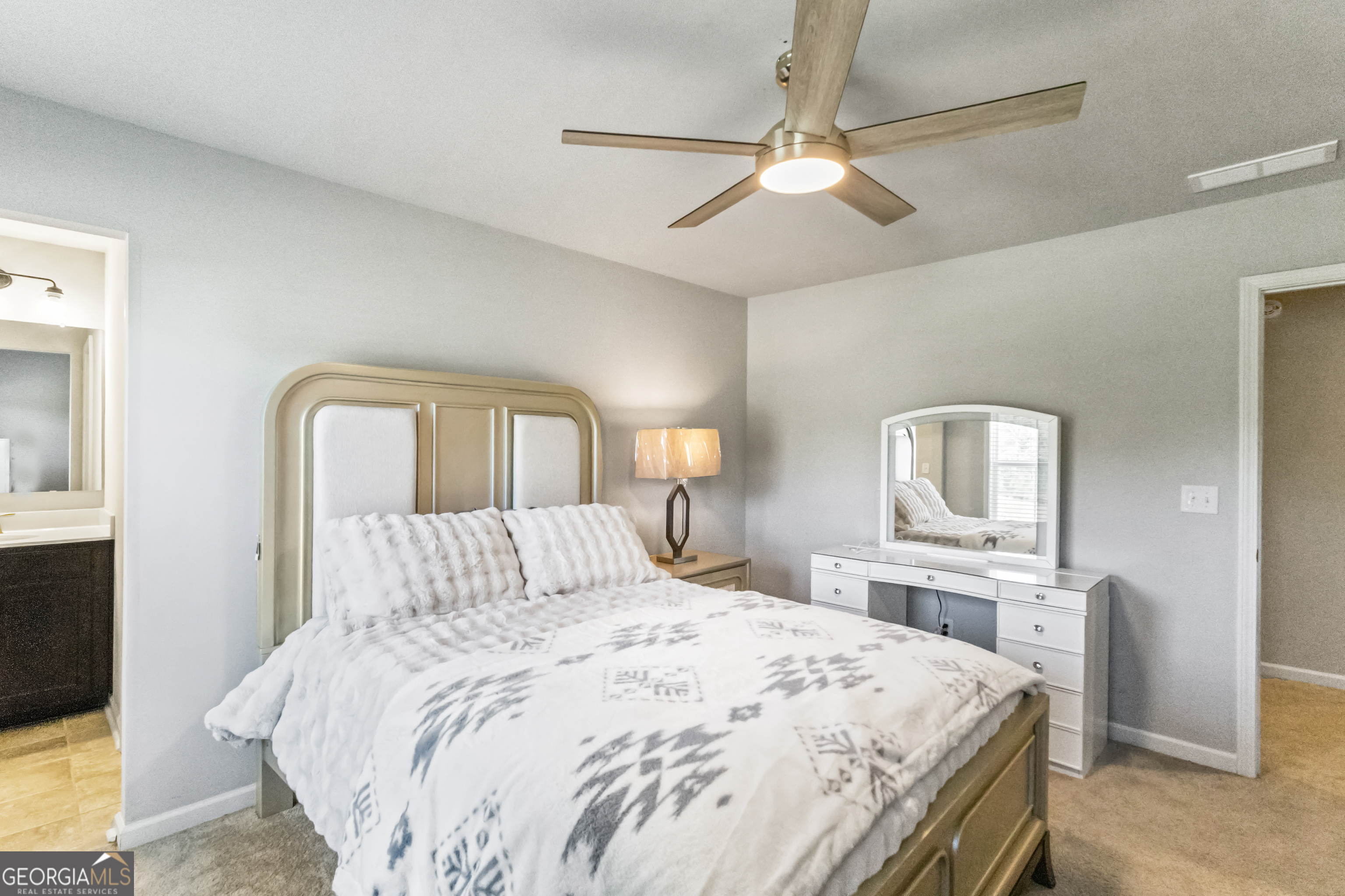 660 Genesee Point Property Photo 34