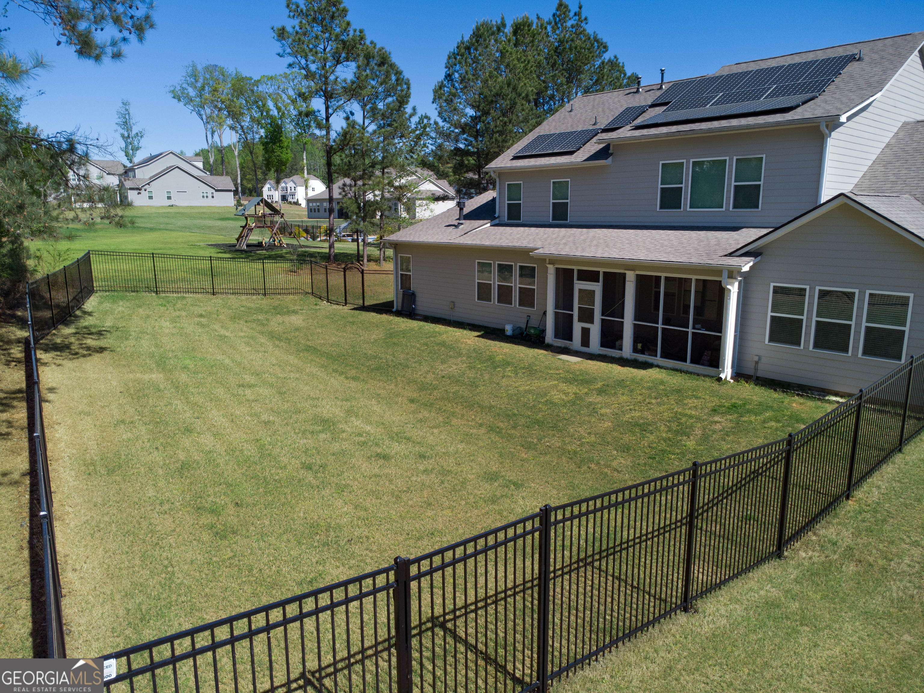 660 Genesee Point Property Photo 40