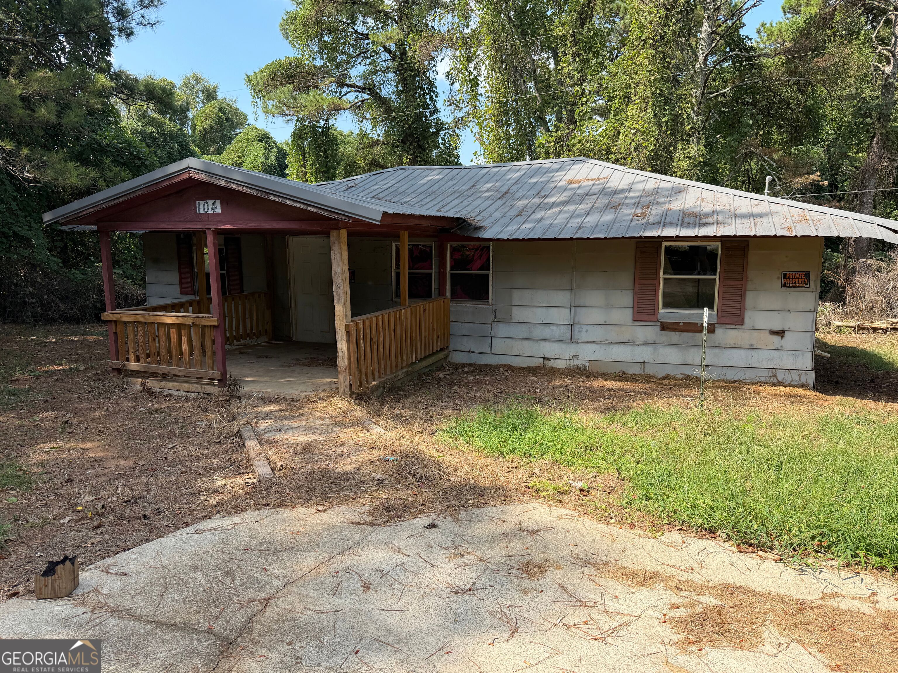 104 Mccreery Road Property Photo 1
