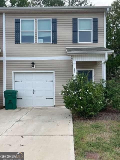 285 Ne Oakwood Drive Ne Property Photo 1