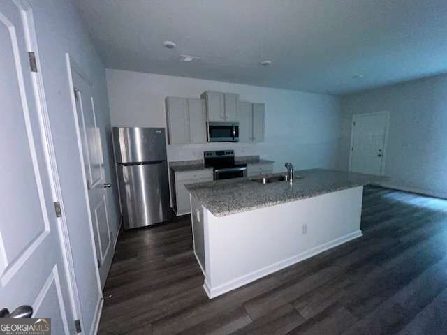 285 Ne Oakwood Drive Ne Property Photo 2