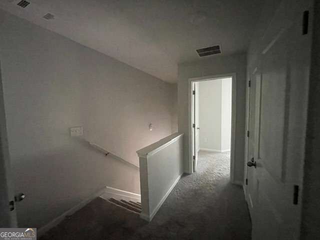285 Ne Oakwood Drive Ne Property Photo 8