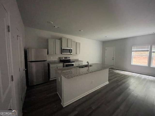 285 Ne Oakwood Drive Ne Property Photo 9