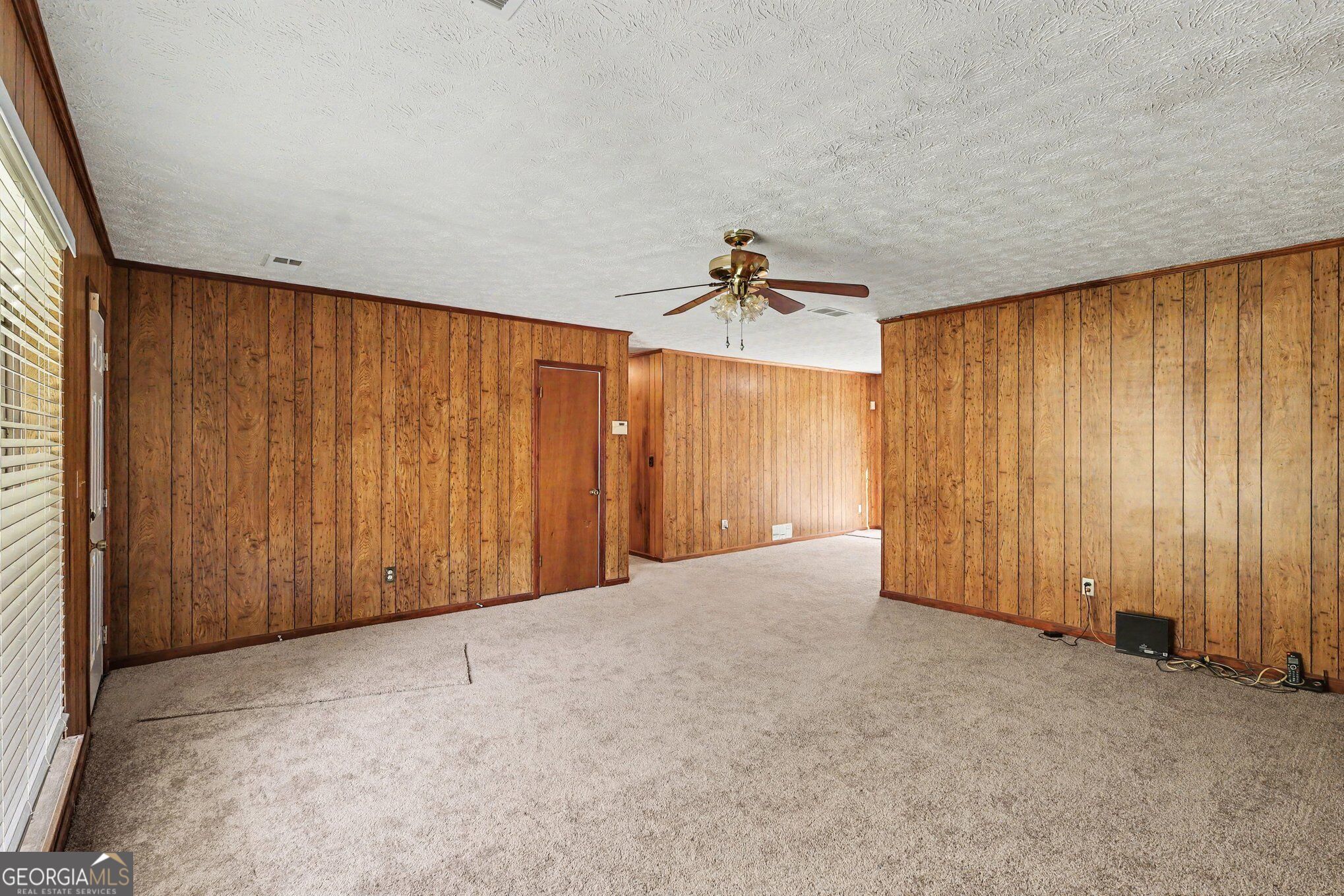 8220 Englewood Trail Property Photo 11