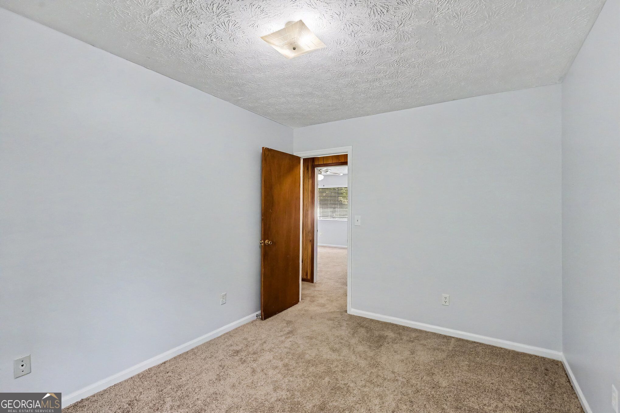 8220 Englewood Trail Property Photo 28