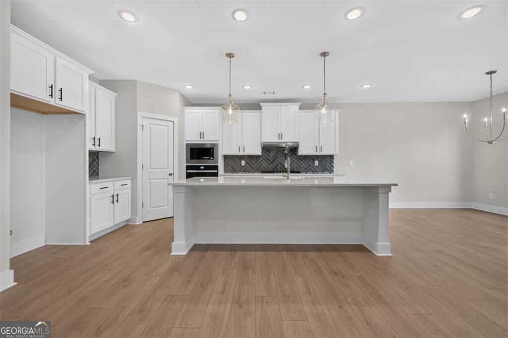 4771 E Reed Road Property Photo 11