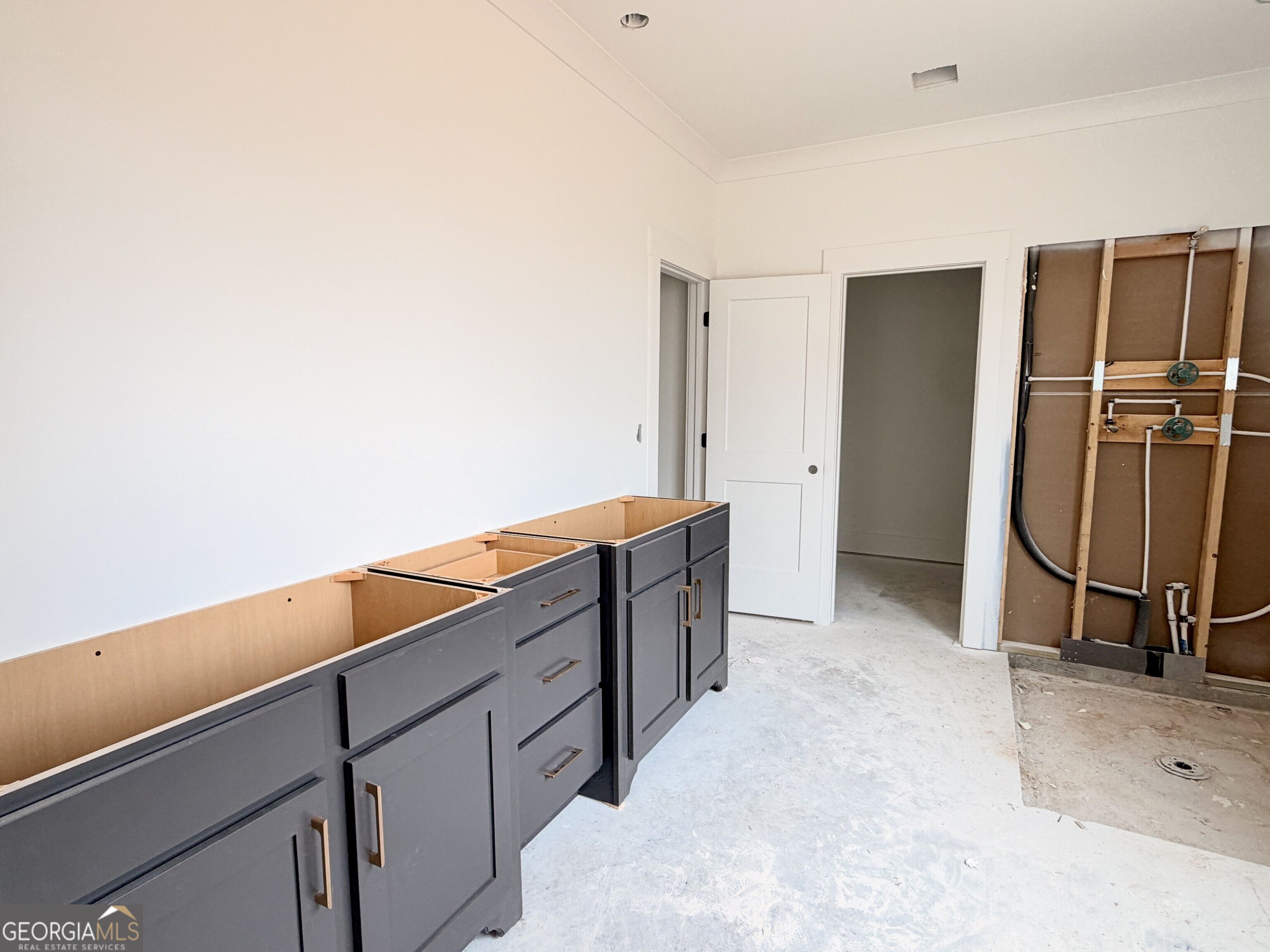 5608 Meadowstone Walk Property Photo 8