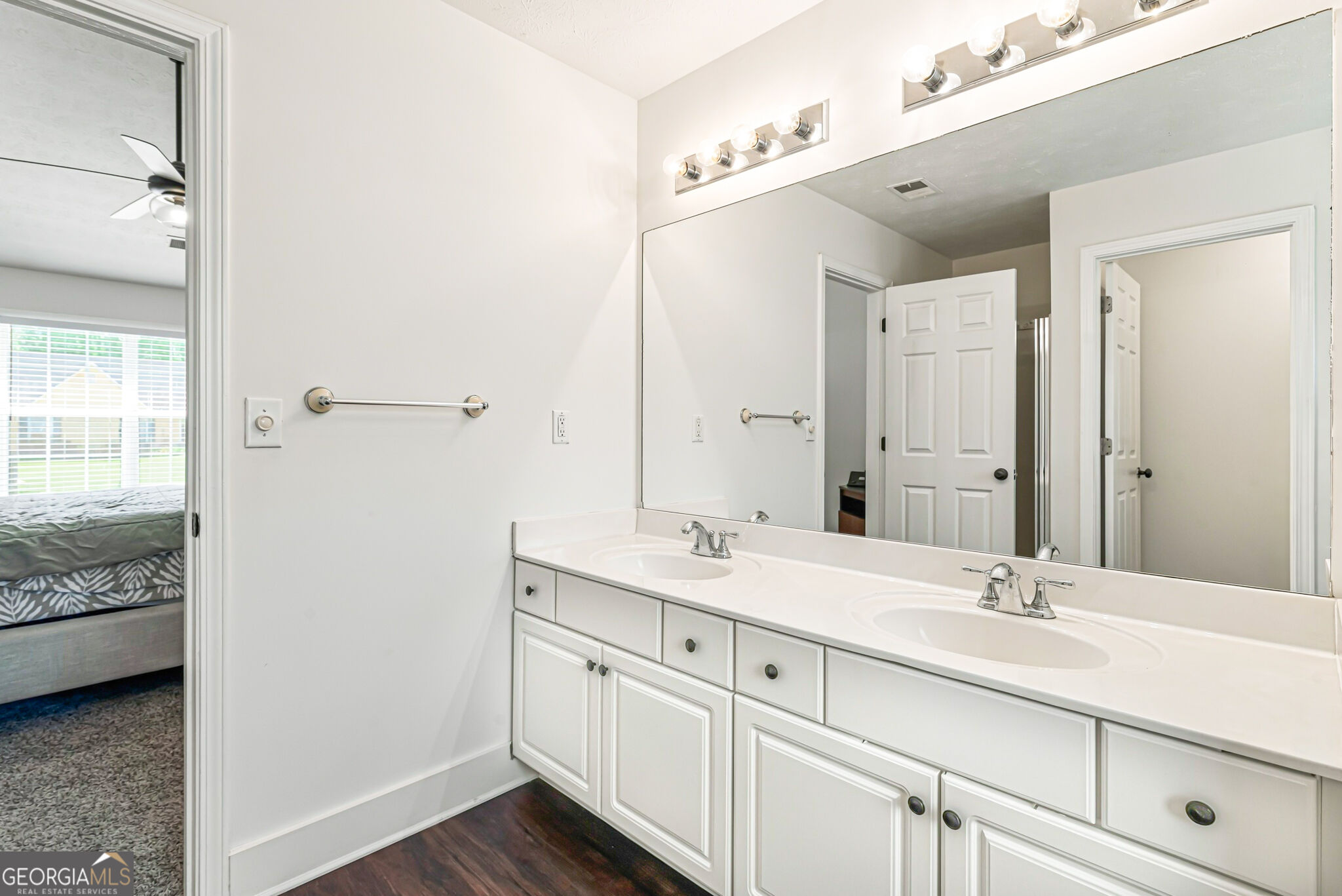 2586 Abbotts Glen Drive Nw Property Photo 16