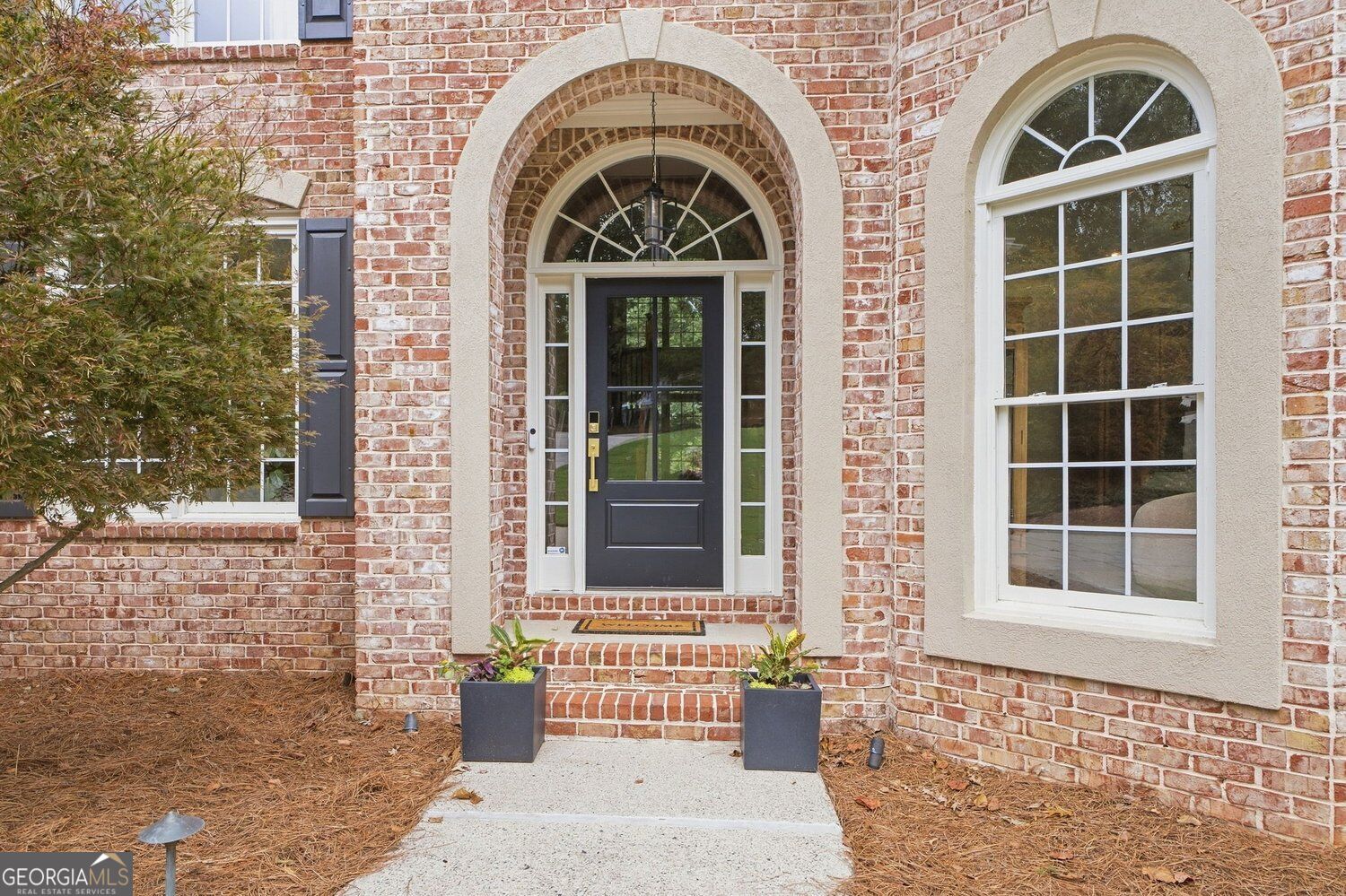4705 N River Drive Property Photo 4