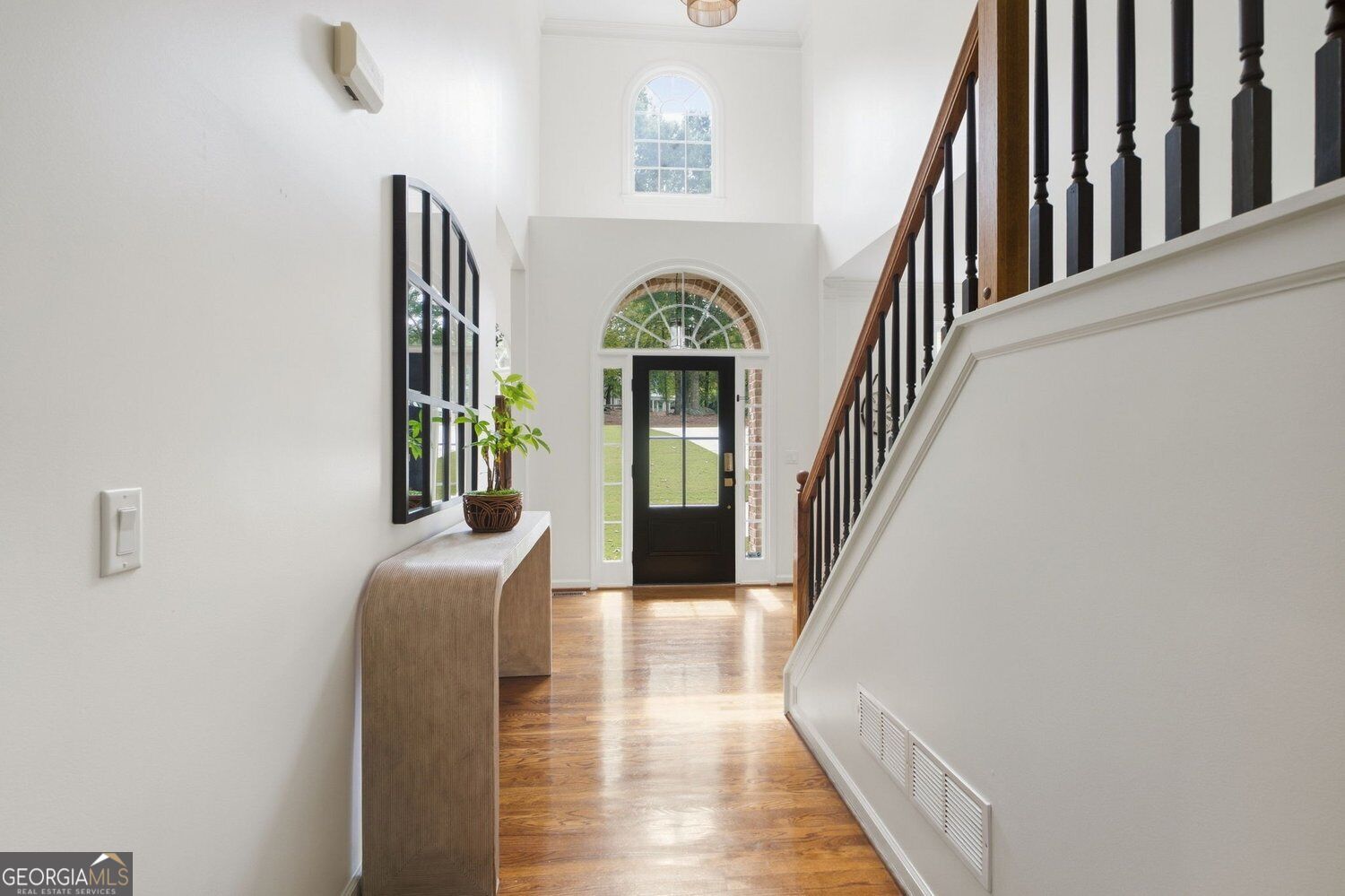 4705 N River Drive Property Photo 6