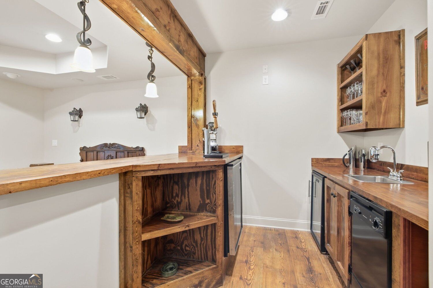 4705 N River Drive Property Photo 39