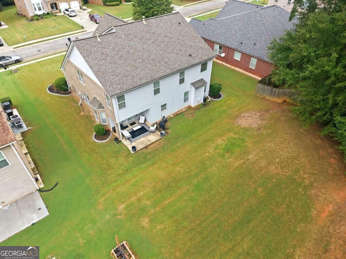 1330 Ethans Way Property Photo 3