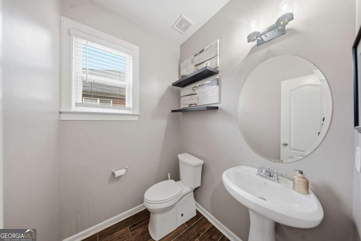 1330 Ethans Way Property Photo 17