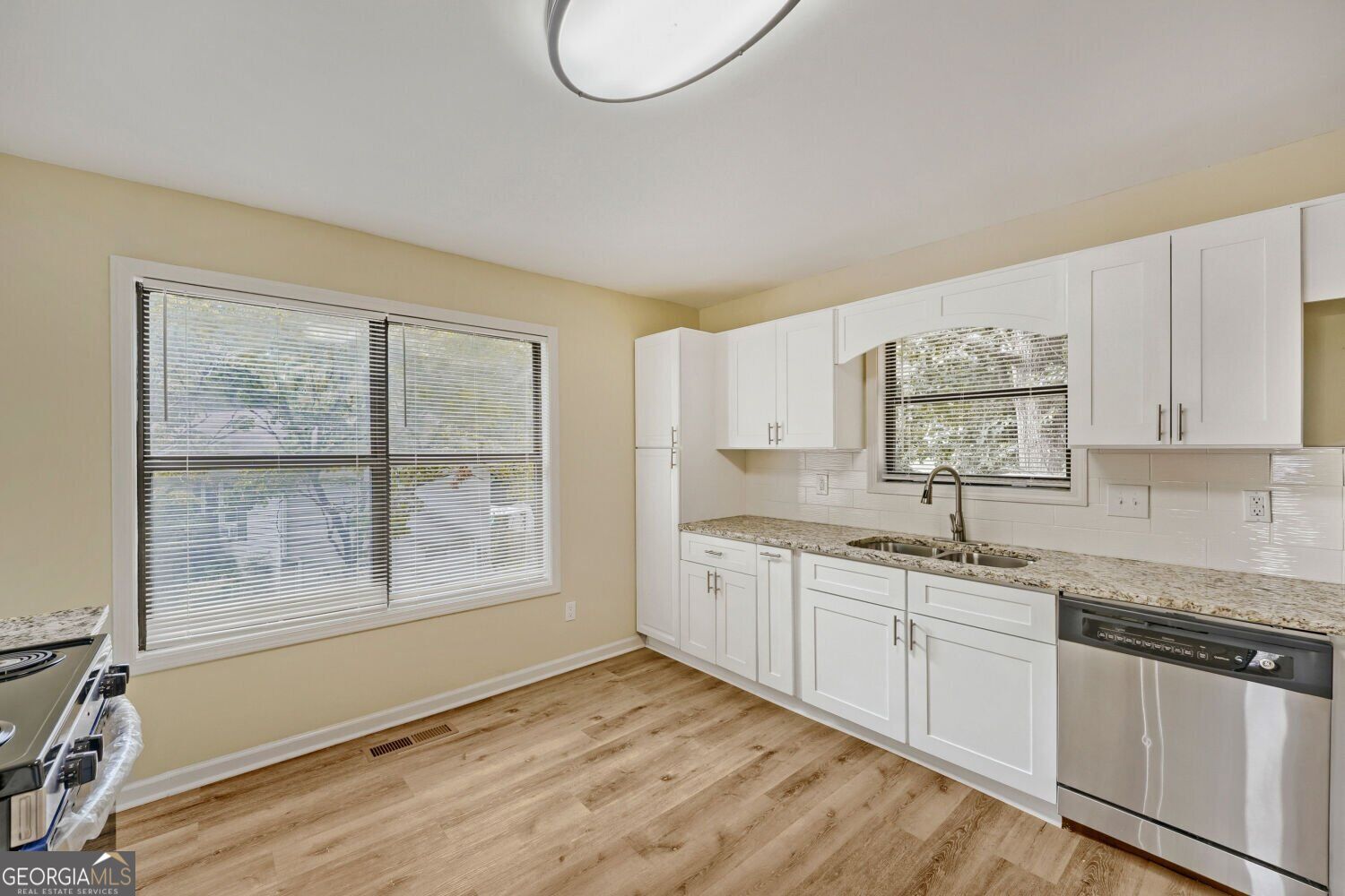 972 Tyrell Drive Property Photo 10