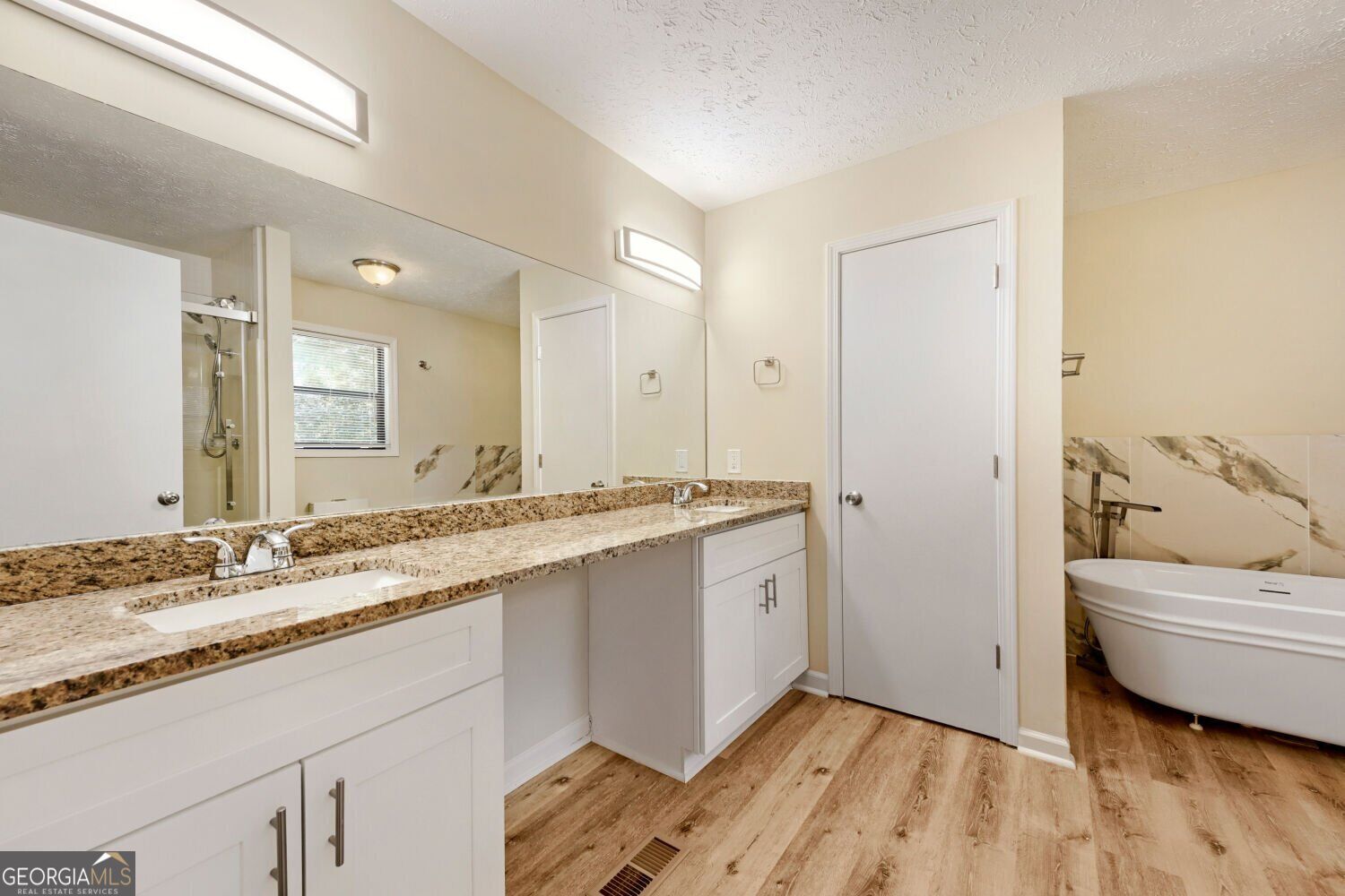 972 Tyrell Drive Property Photo 18