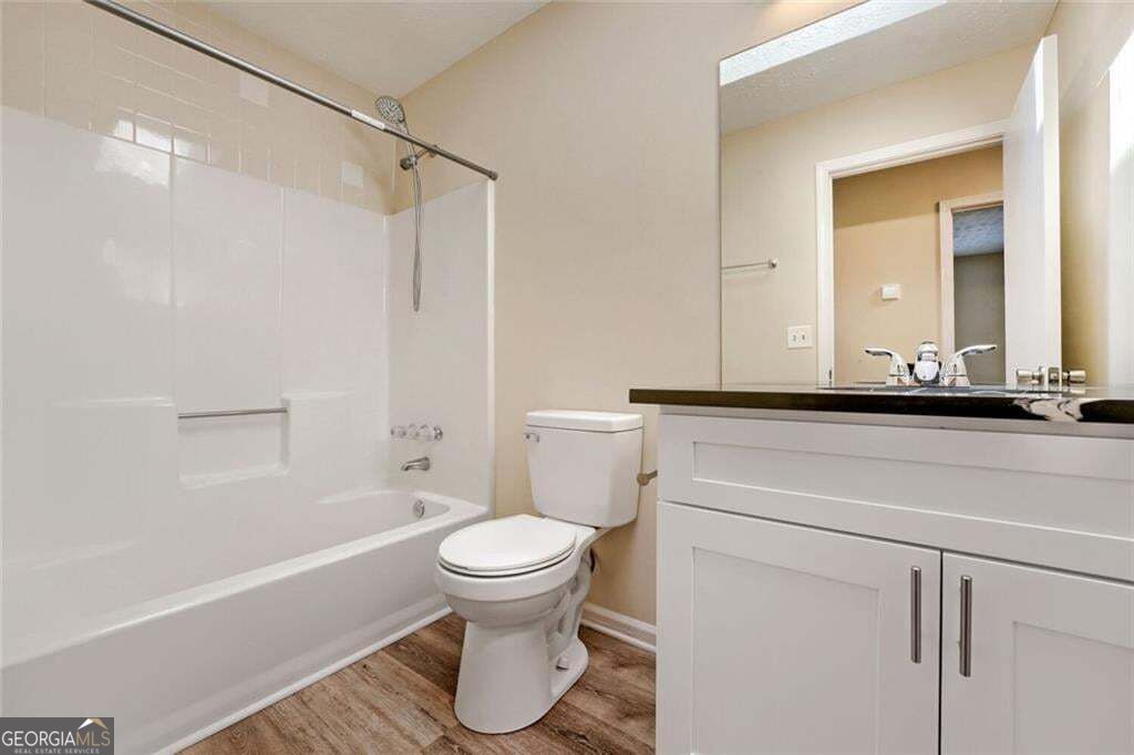 972 Tyrell Drive Property Photo 24