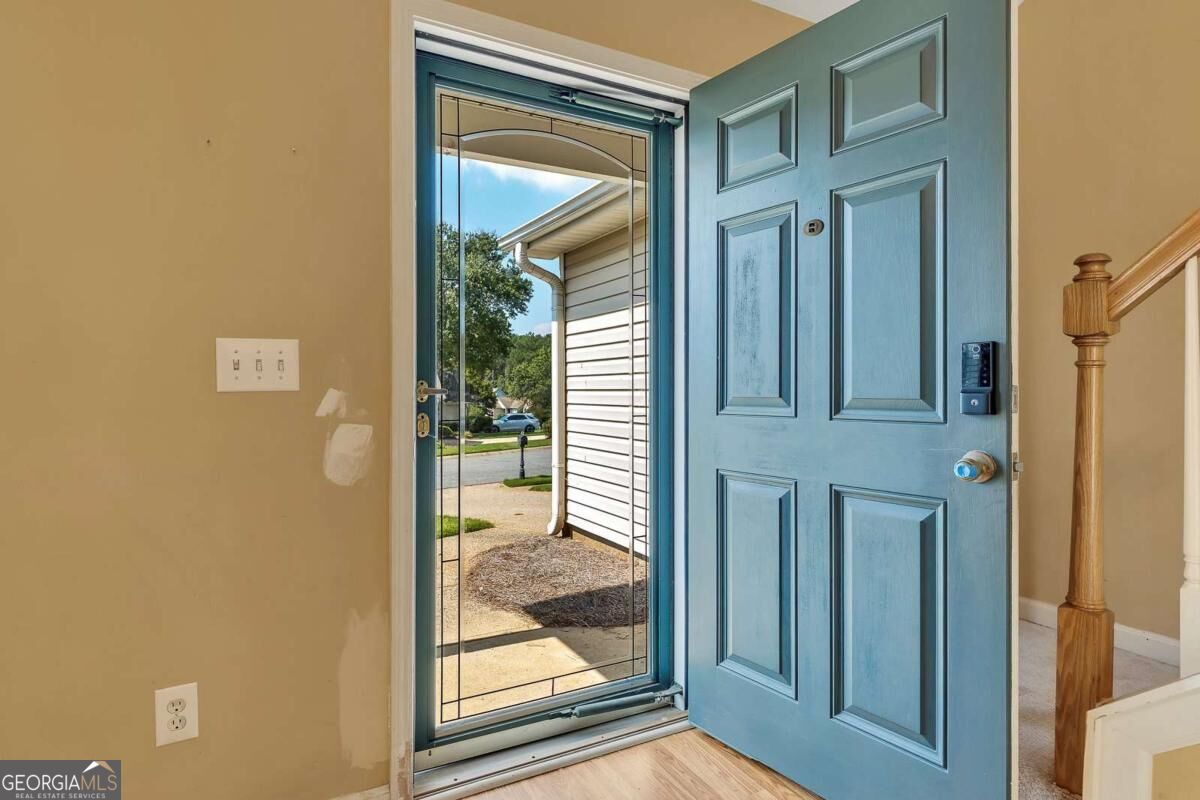 216 Park Place Property Photo 6