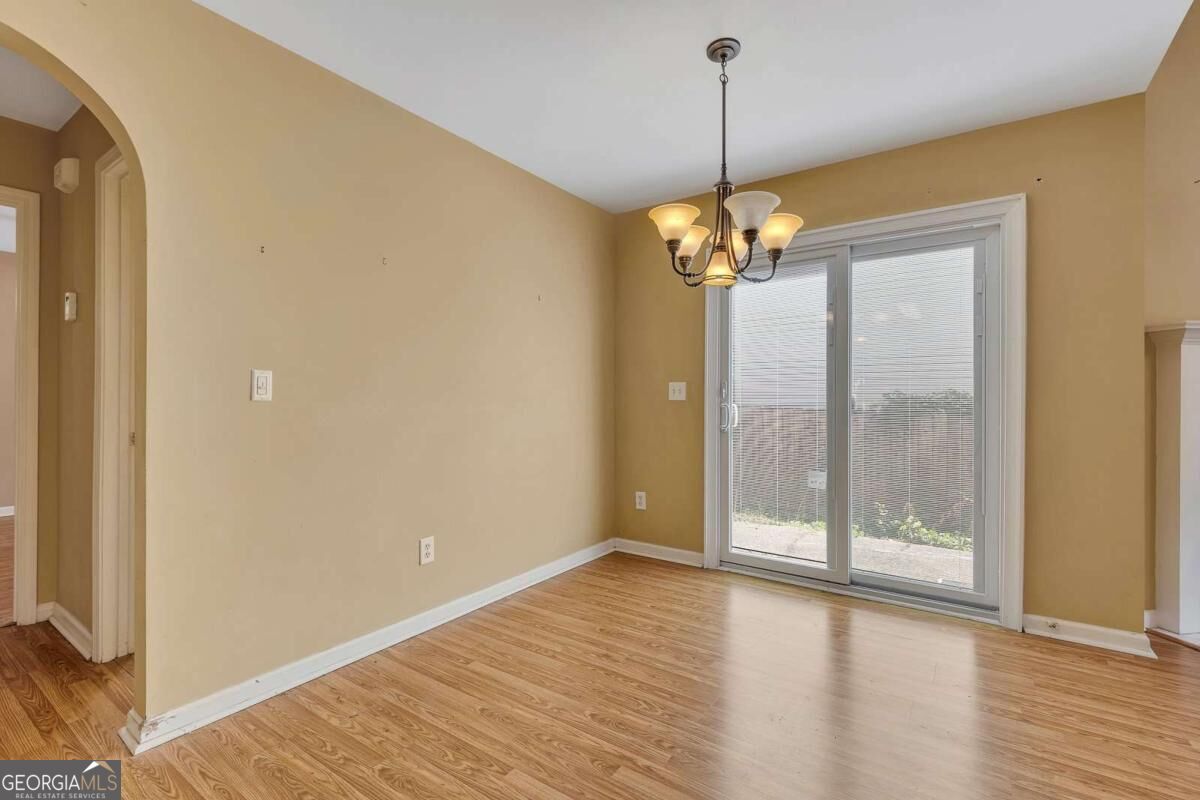 216 Park Place Property Photo 11