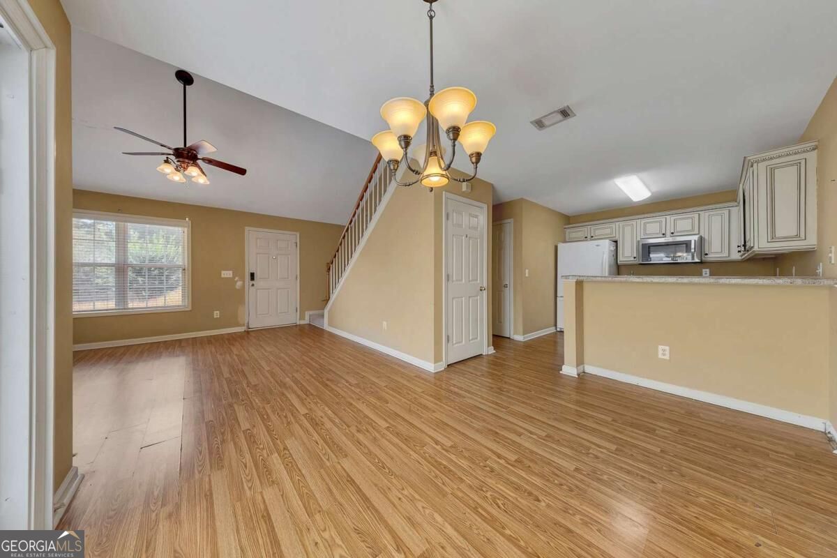 216 Park Place Property Photo 12